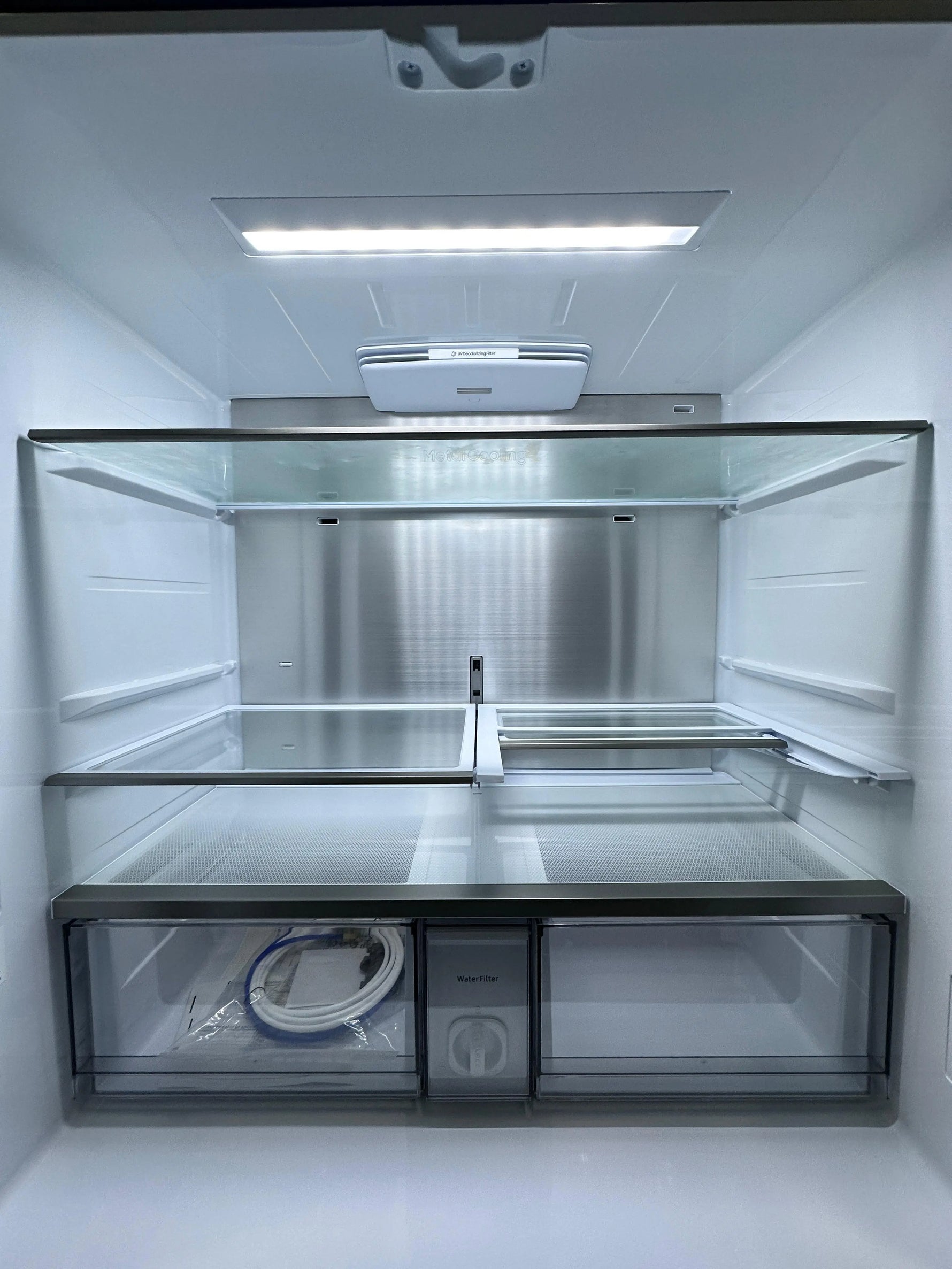 Samsung 636L AI Family Hub French Door Refrigerator / Freezer – Near New | ADELAIDE