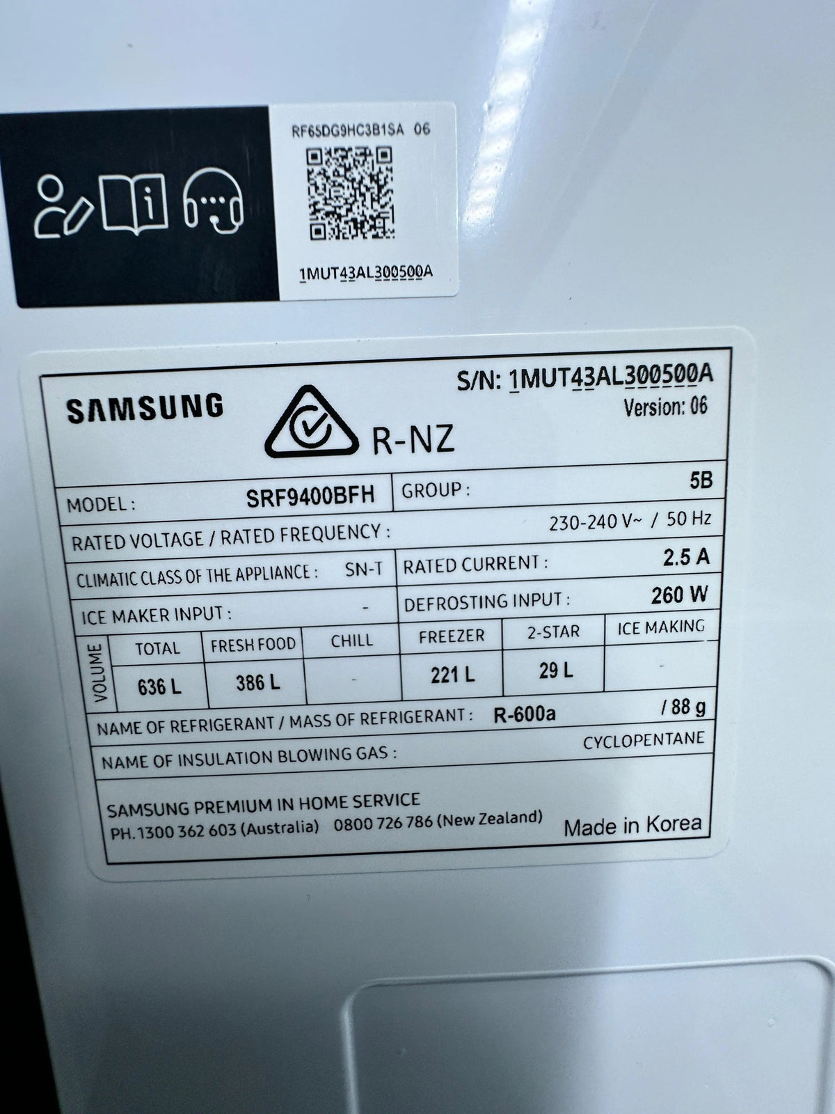 Samsung 636L AI Family Hub French Door Refrigerator / Freezer – Near New | ADELAIDE