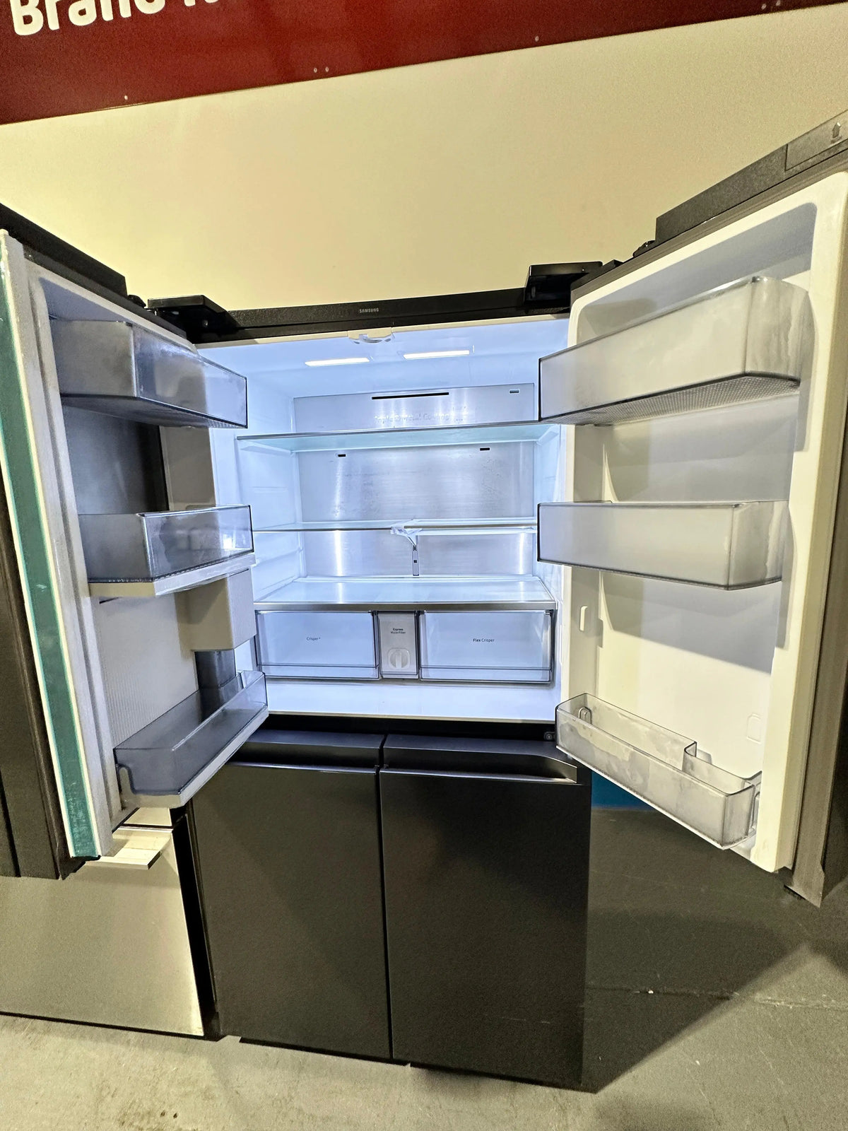 Samsung 636L Smart Family Hub Fridge Freezer – Near New | PERTH