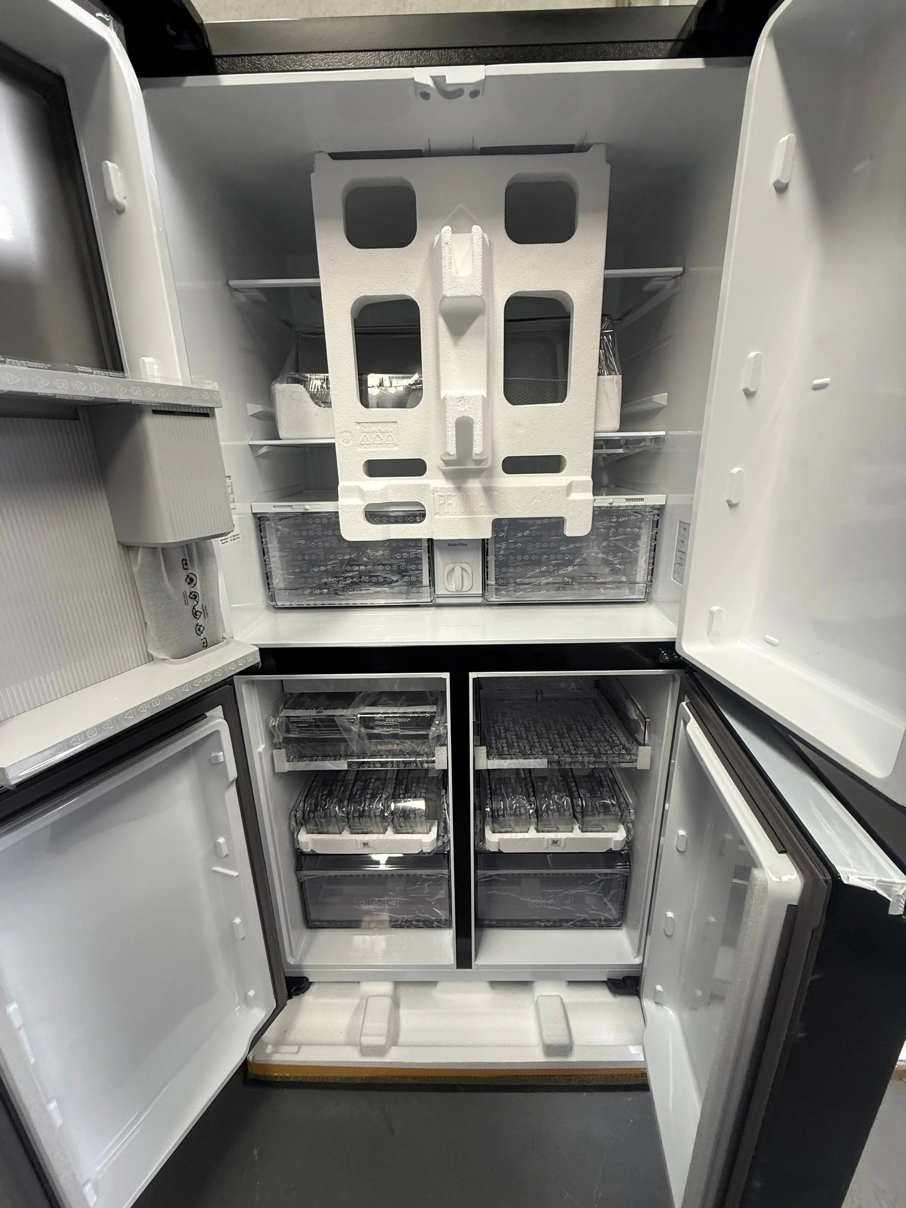 Samsung 648L French Door Fridge – Factory Seconds | SRF7500BB | MELBOURNE