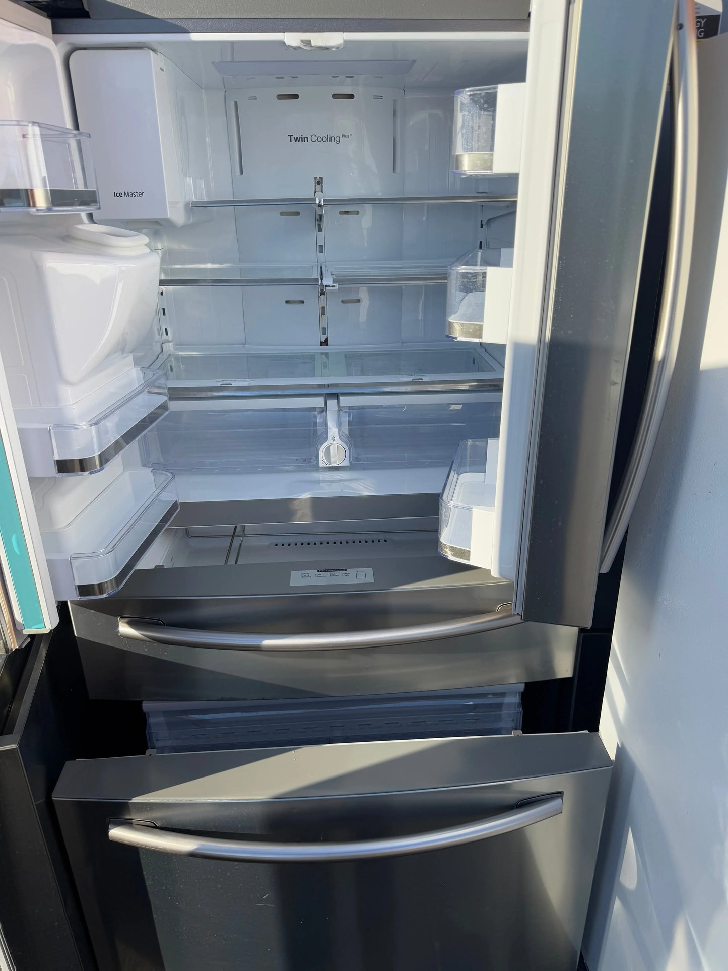 Samsung 680 litres fridge freezer | PERTH