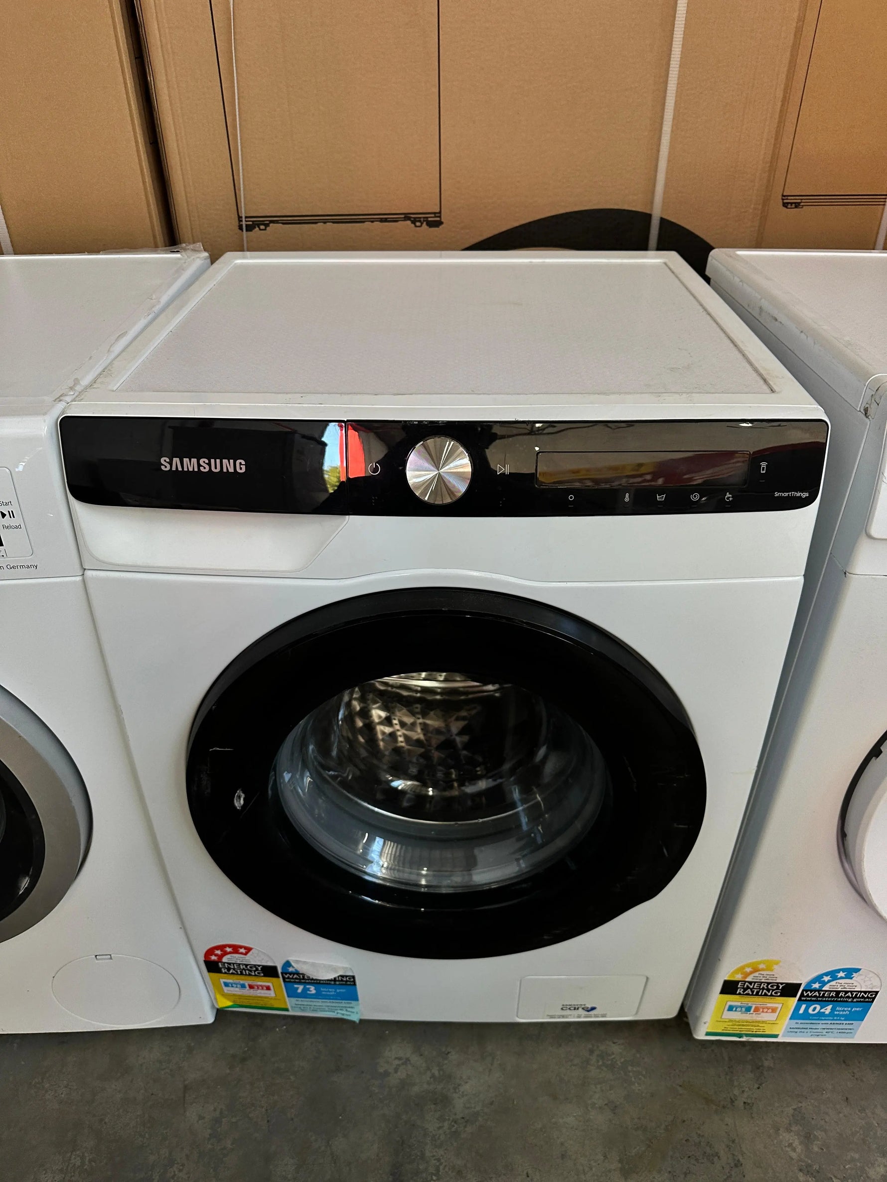 Samsung 8.5 kgs front load washer, refurbished