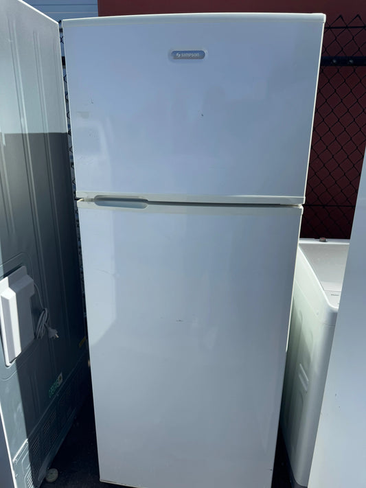 Simpson 393L Fridge Freezer | PERTH