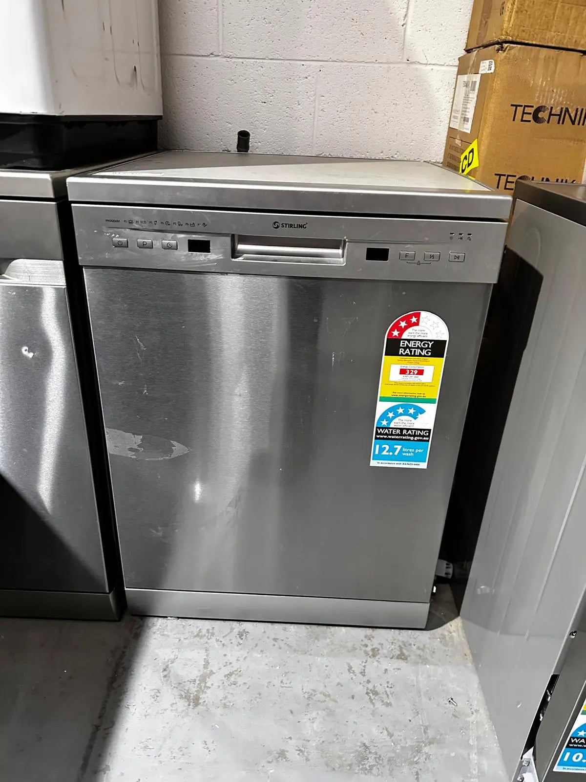 Sterling 14 Place Settings Dishwasher – Refurbished | ADELAIDE