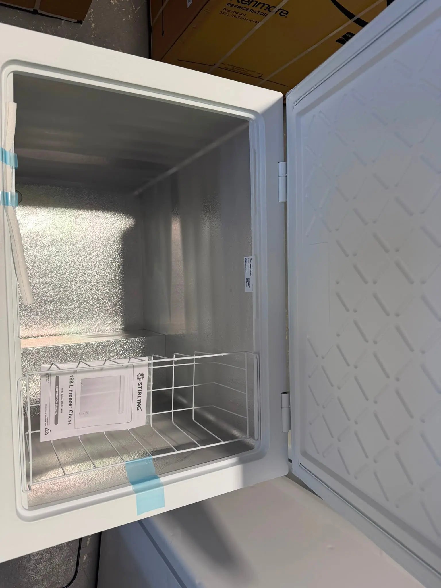 Stirling 198L Hybrid Chest Fridge/Freezer – Factory Second | BRISBANE
