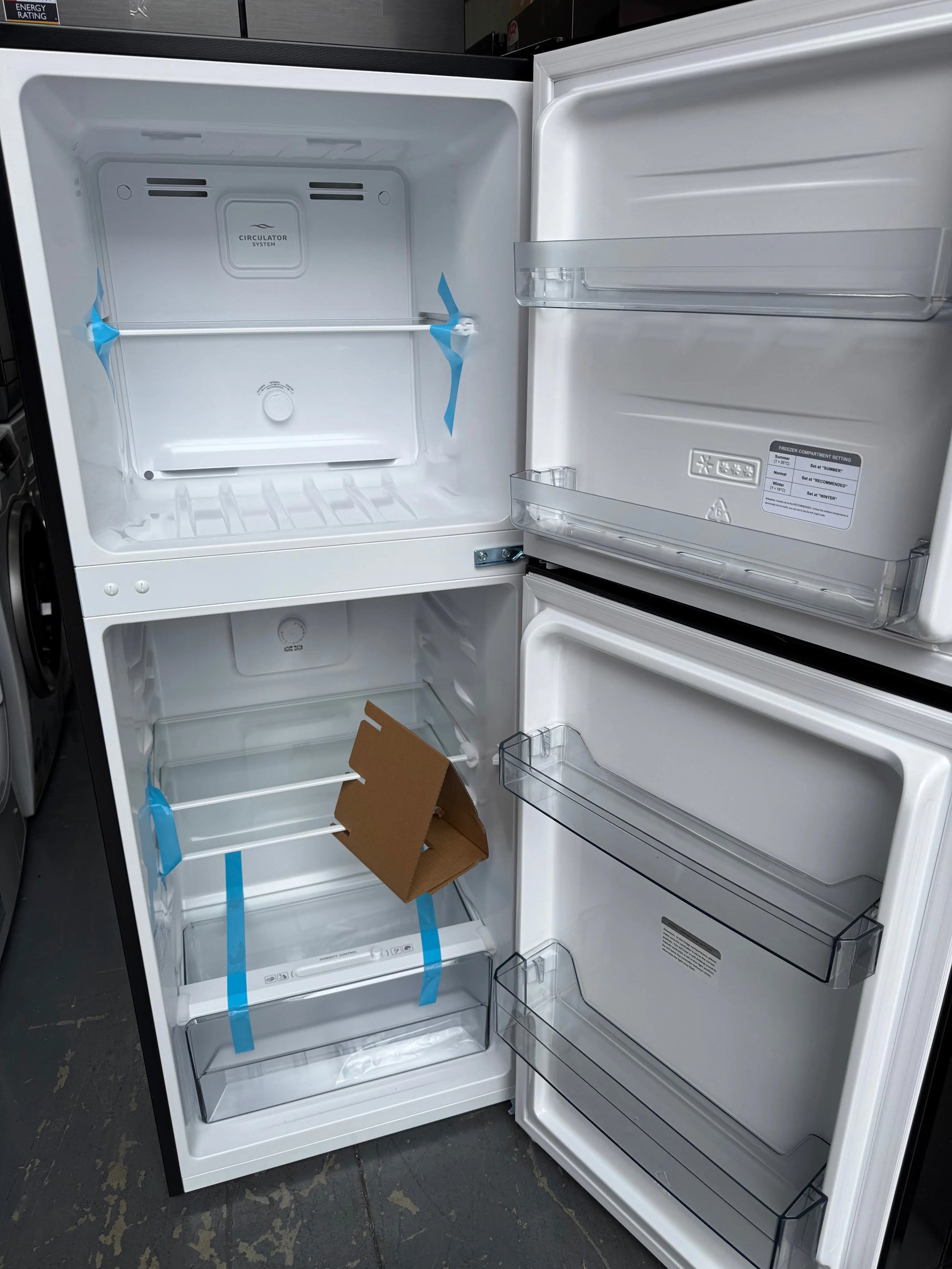 TCL 220L Top Mount Fridge – Factory Seconds | P220TMB | MELBOURNE