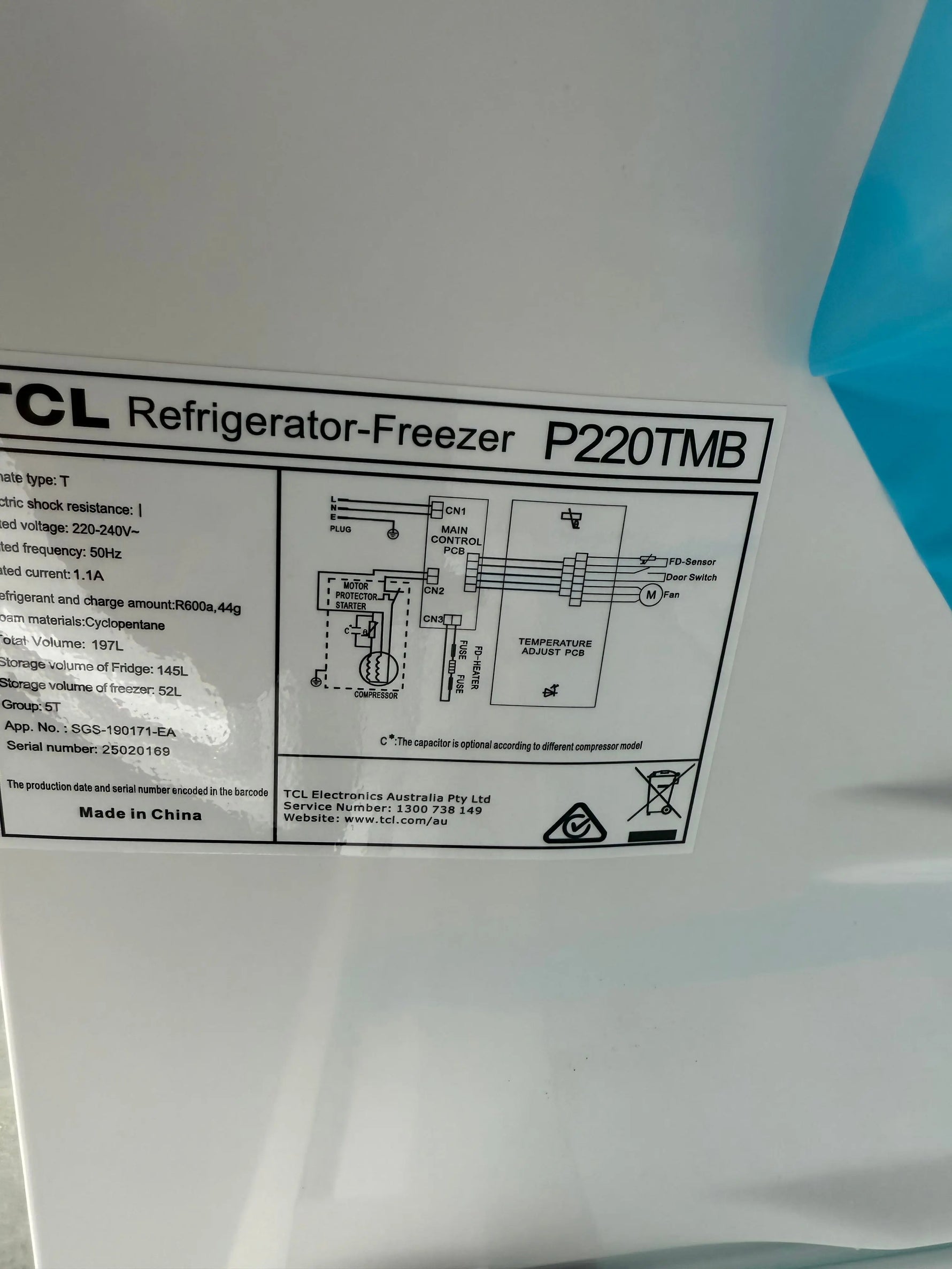TCL 220L Top Mount Fridge – Factory Seconds | P220TMB | MELBOURNE