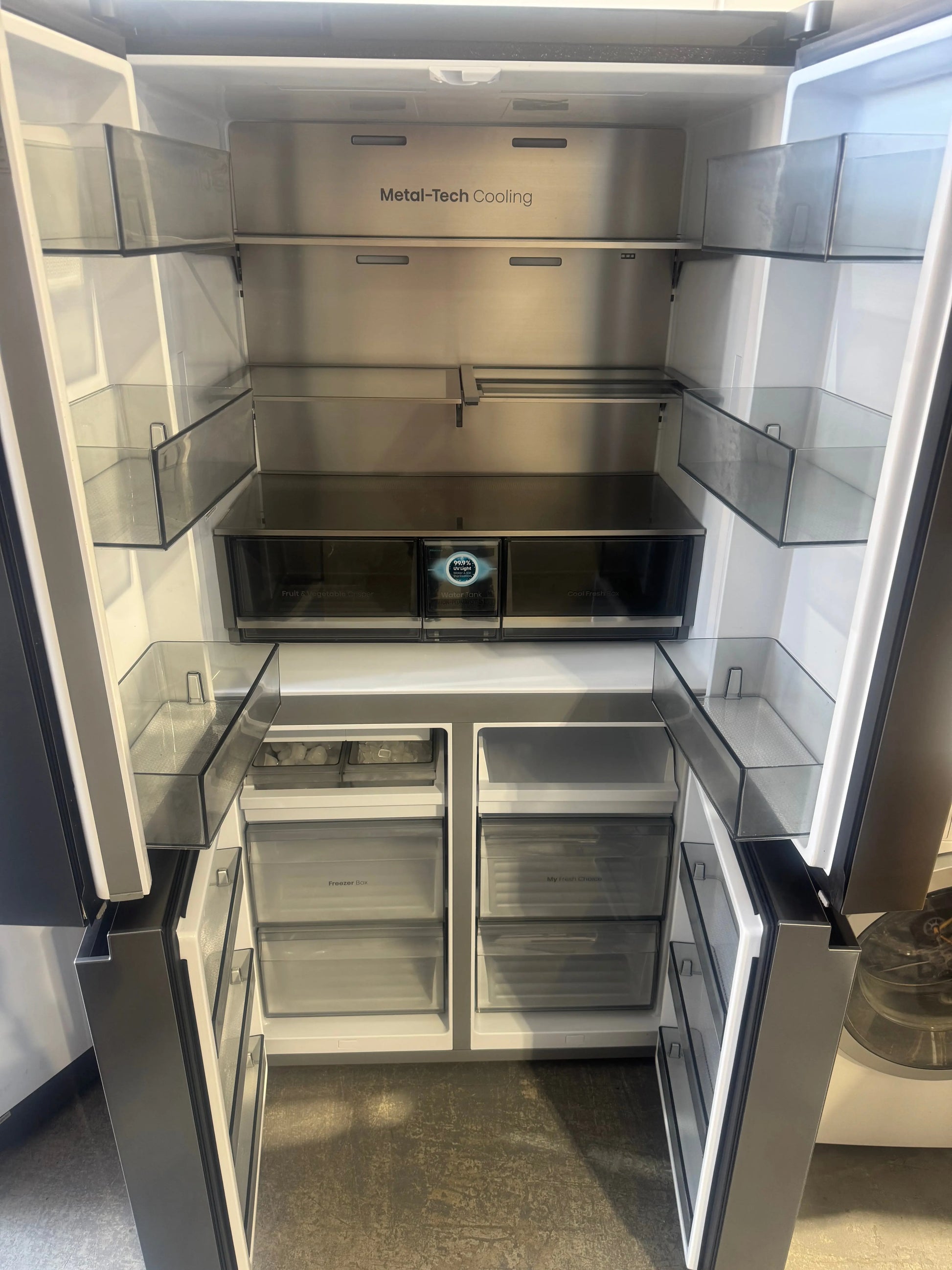 TCL 9kgs washing machine & Hisense 640L fridge freezer | PERTH