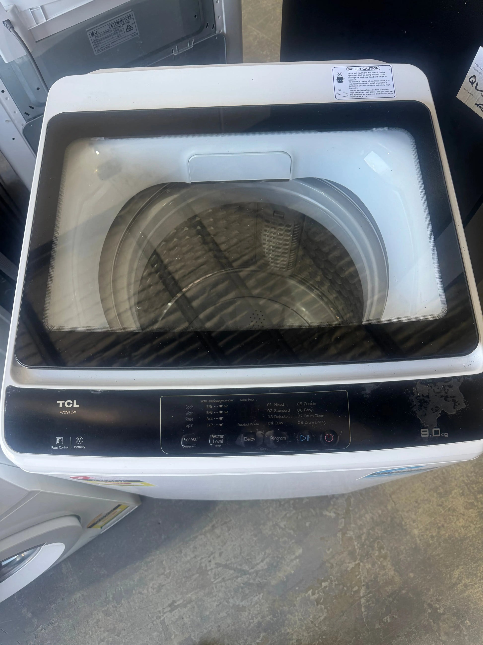 TCL 9kgs washing machine & Hisense 640L fridge freezer | PERTH