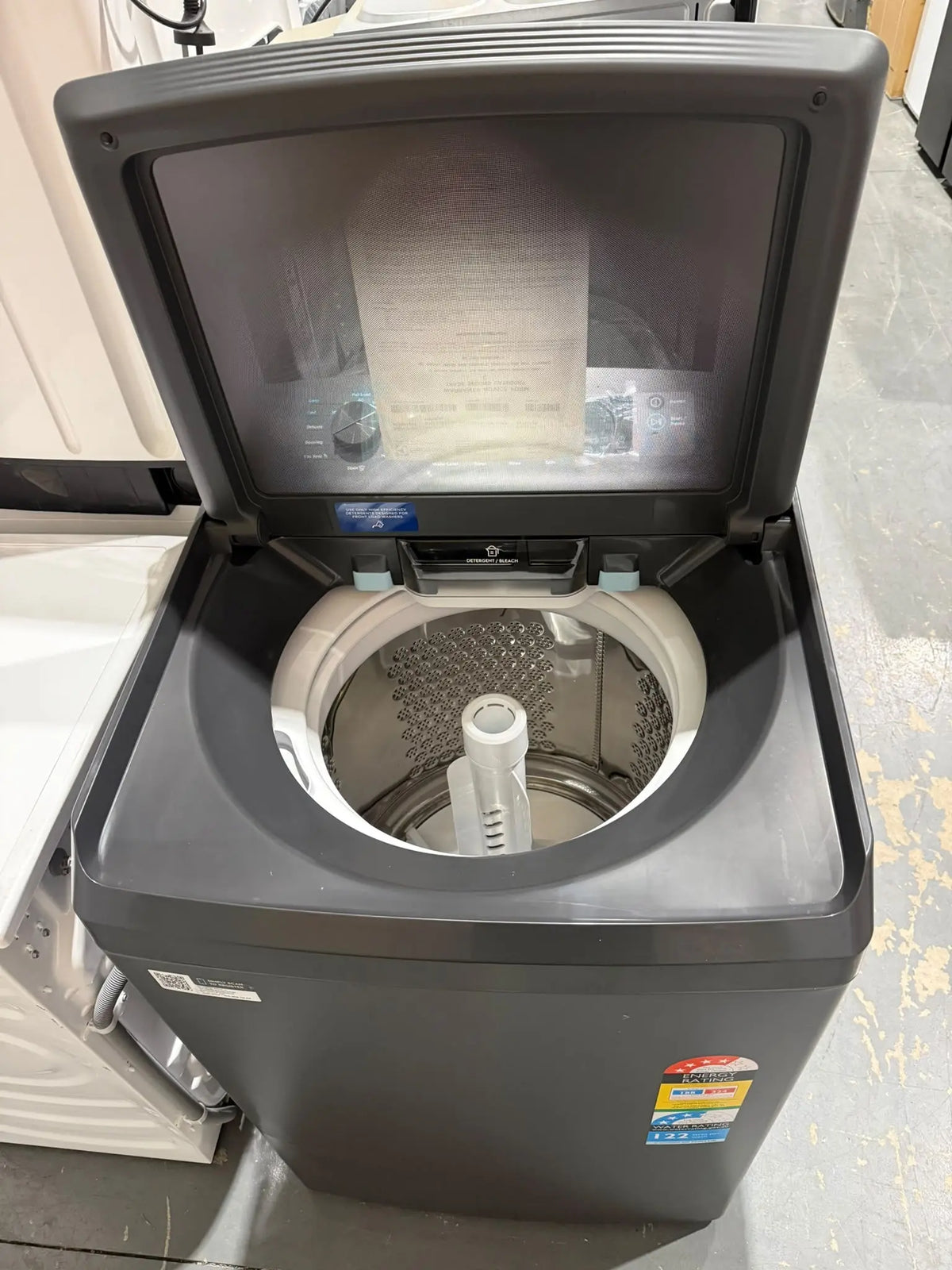 Westinghouse 10kg EasyCare Top Load Washer – Factory Second | MELBOURNE