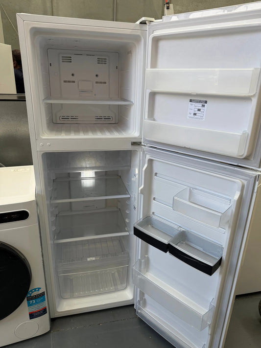 Westinghouse 255L Fridge + Chiq 8.5kg Front Load Washer | MELBOURNE
