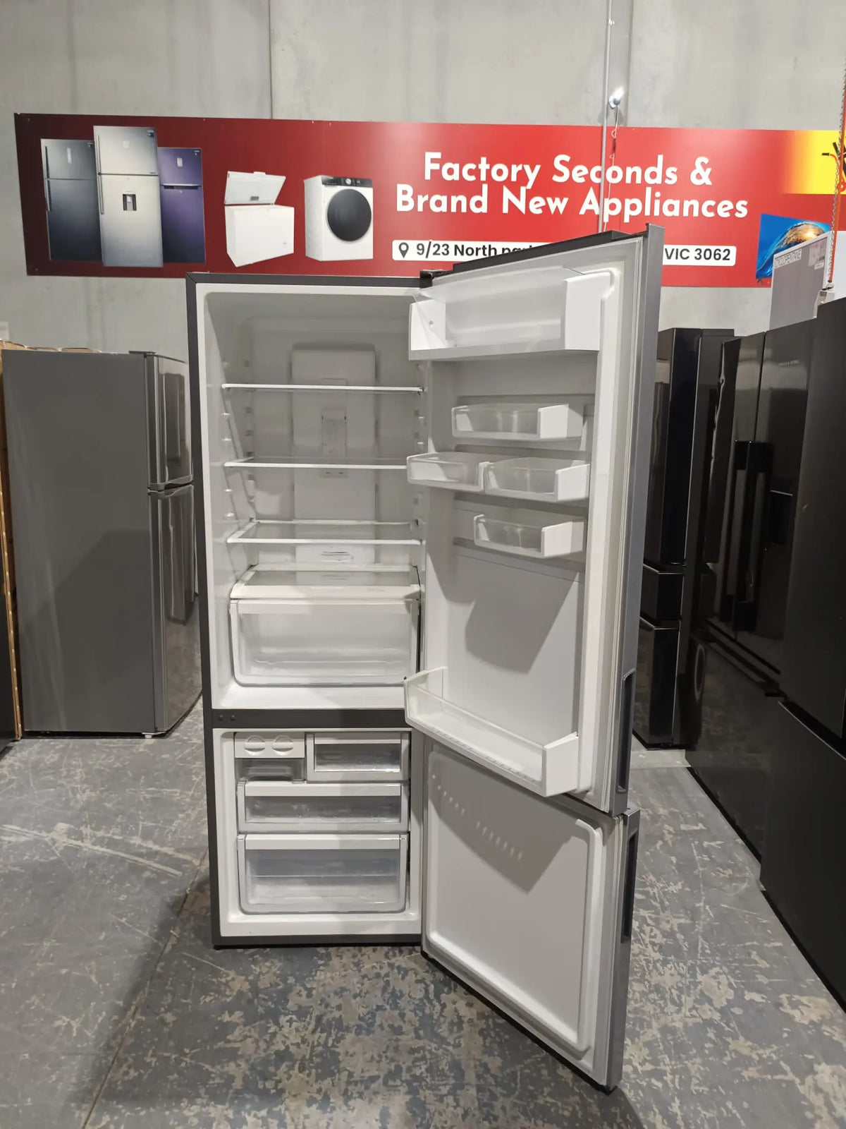 Westinghouse 370L Bottom Mount Refrigerator – Refurbished | MELBOURNE