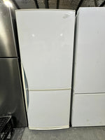 Westinghouse 420L Bottom Mount Fridge Freezer – Refurbished | PERTH