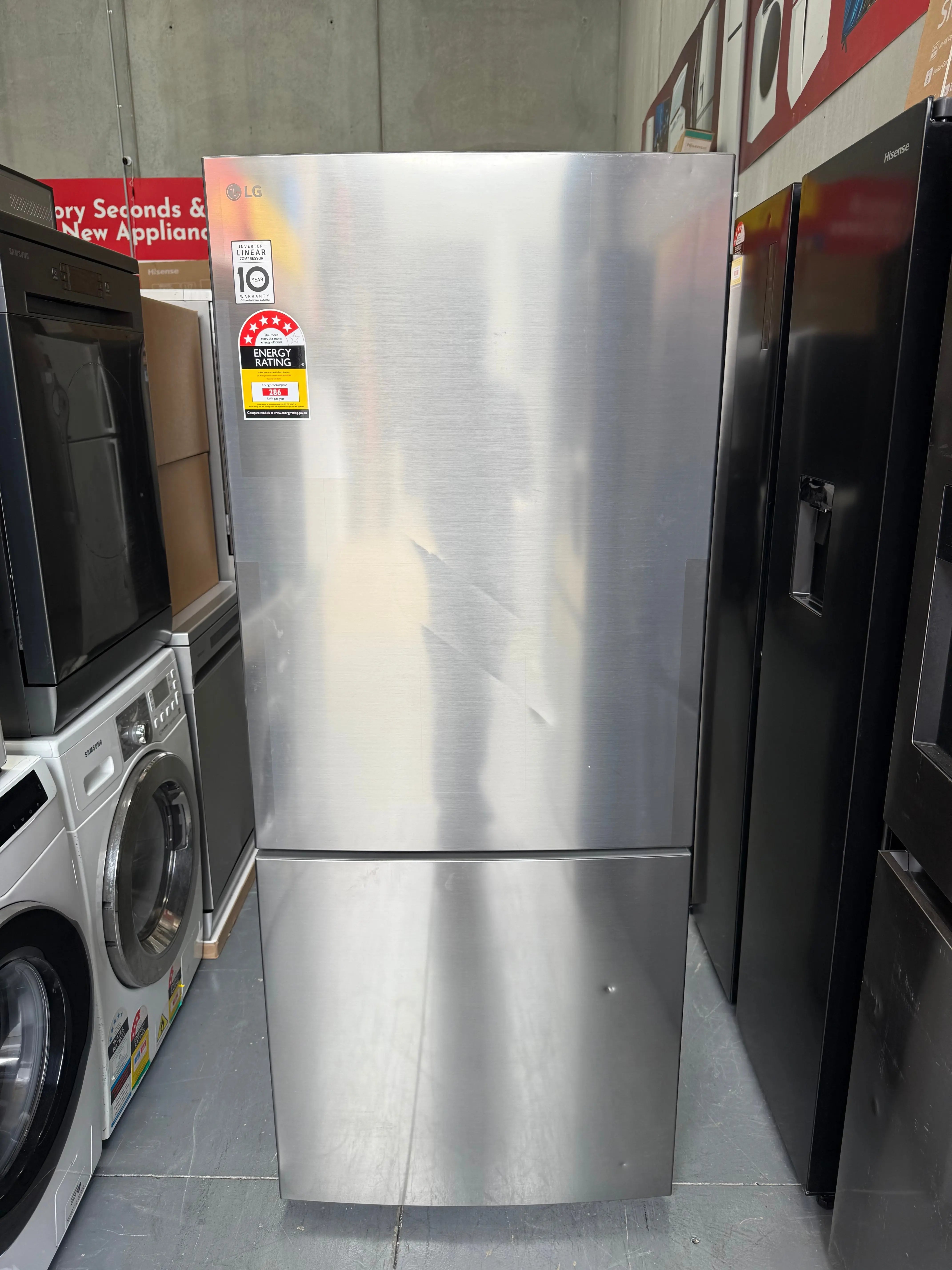 Westinghouse 420L Bottom Mount Fridge – Near to New | GB-455PL | MELBOURNE
