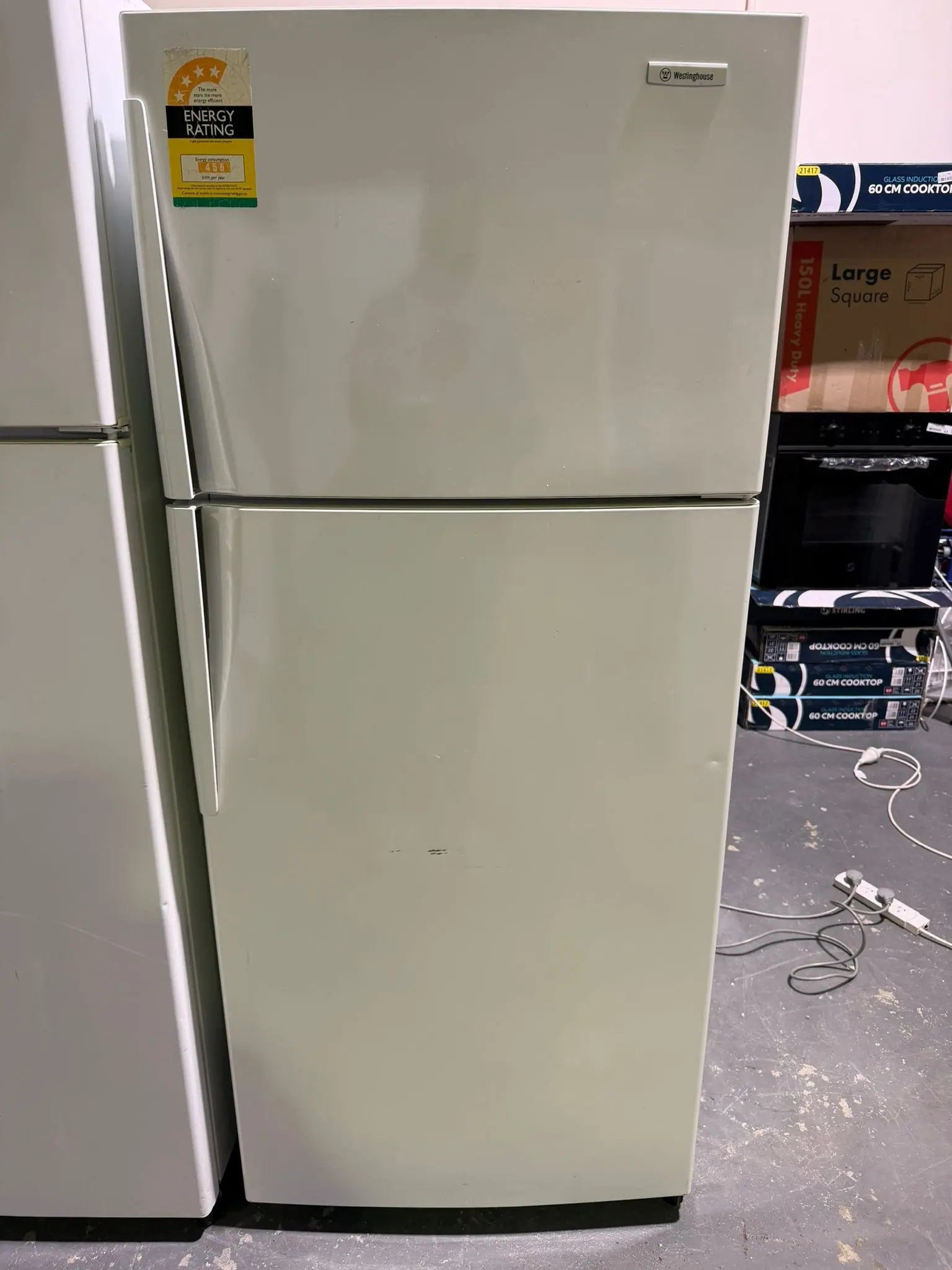 Westinghouse 420L Top Mount Fridge – Refurbished | BRISBANE