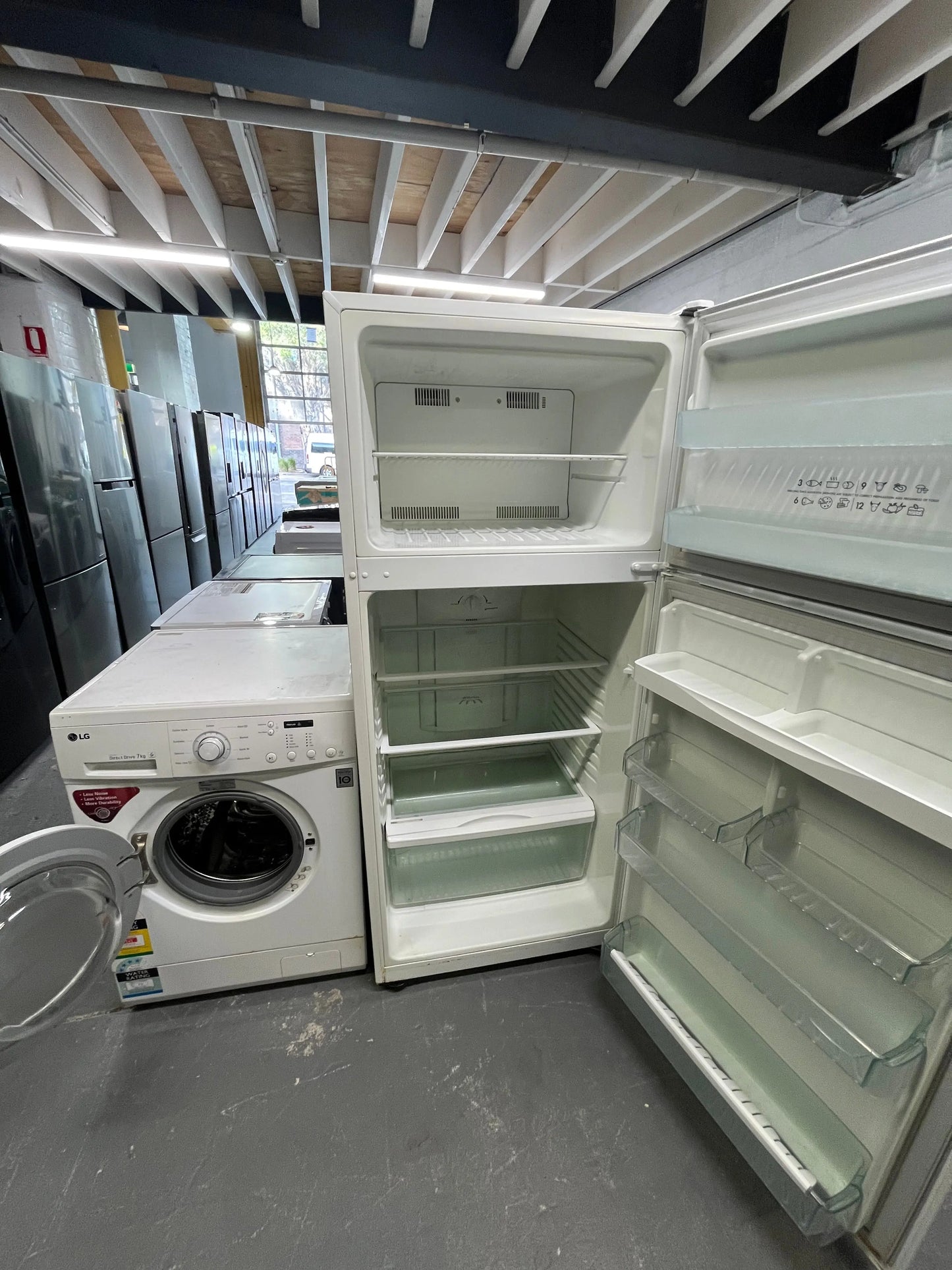 Westinghouse 420L fridge freezer and LG 7 kgs washing machine | ALEXANDRIA