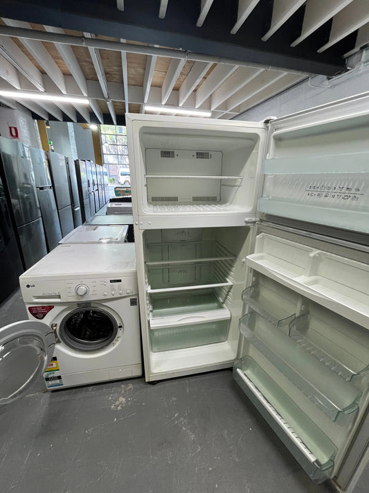 Westinghouse 420L fridge freezer and LG 7 kgs washing machine | ALEXANDRIA