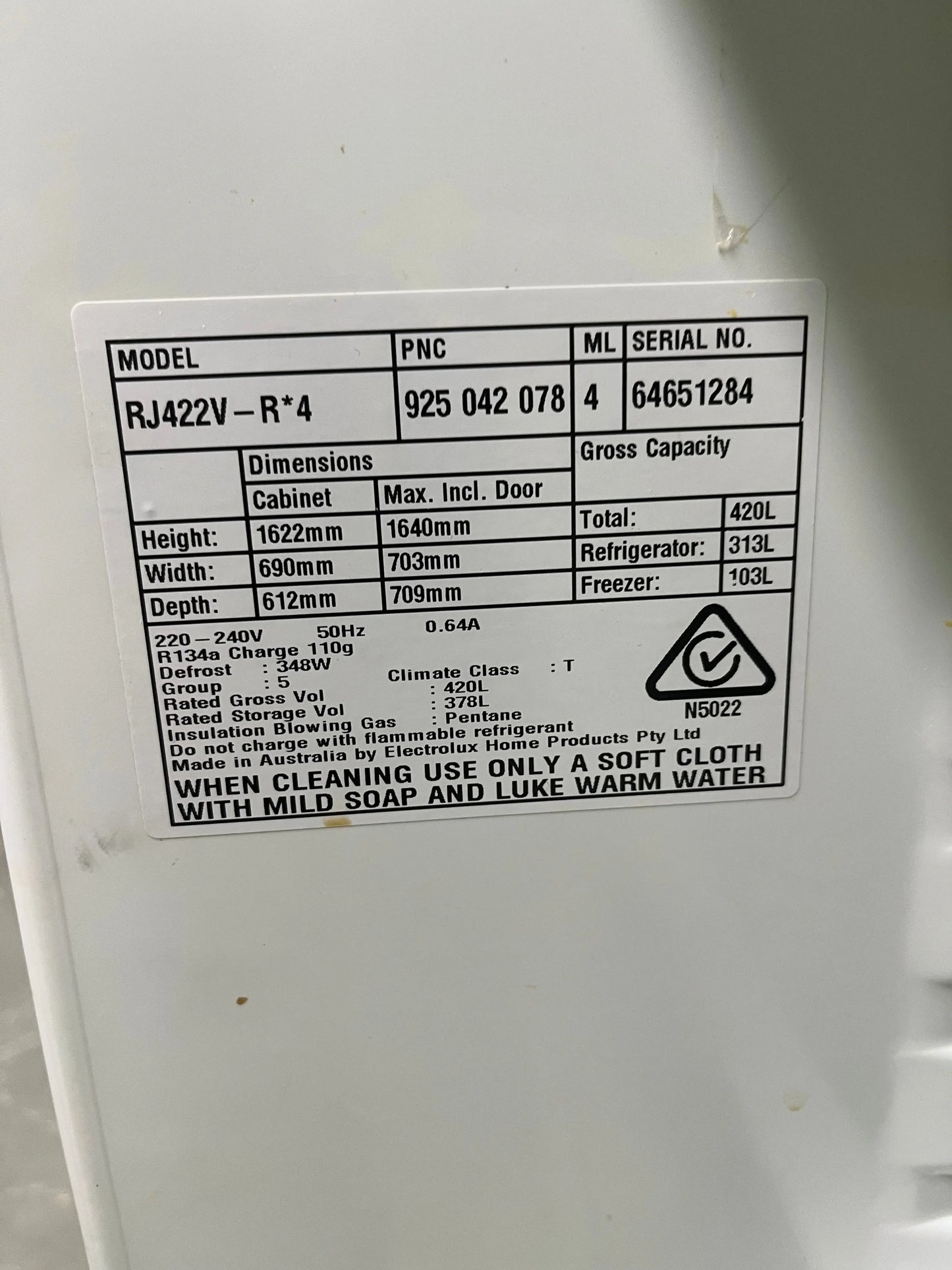 Westinghouse 420L fridge freezer and LG 7 kgs washing machine | ALEXANDRIA