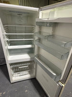 Westinghouse 430L Fridge Freezer – Refurbished | BRISBANE