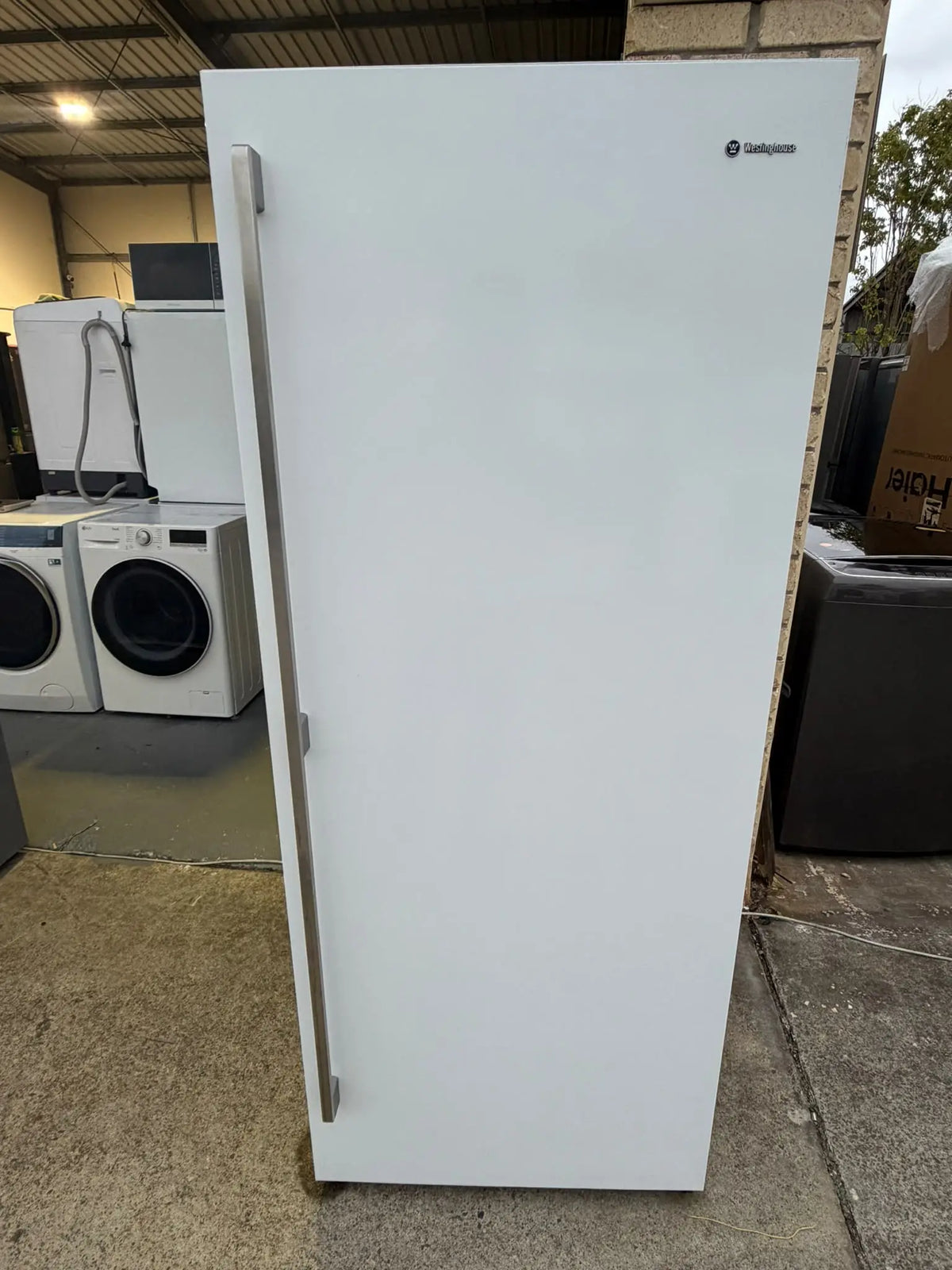 Westinghouse 466L Upright All-Refrigerator – Refurbished | BRISBANE