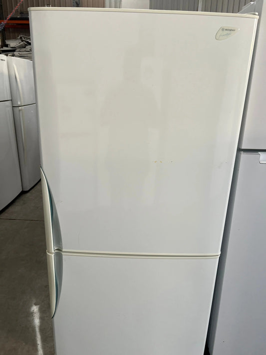 Westinghouse 500 litres fridge freezer | ADELAIDE