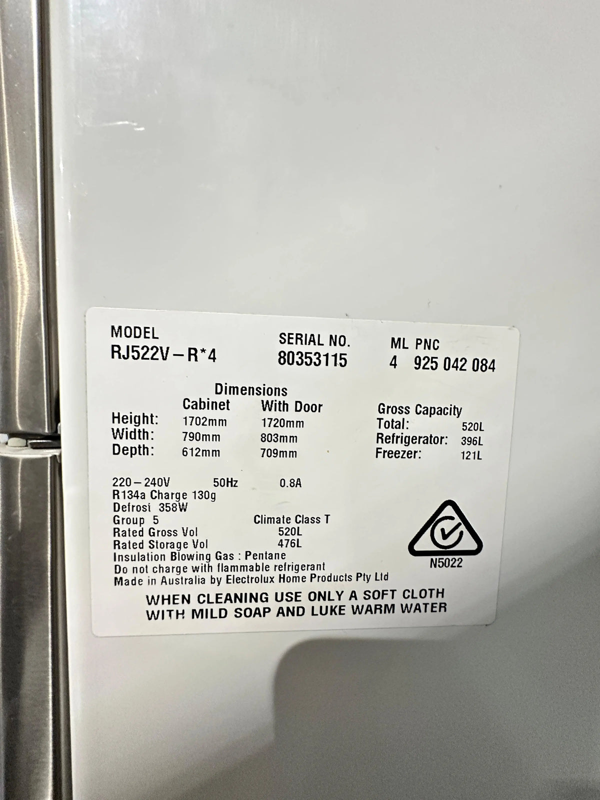 Westinghouse 520L Top Mount Refrigerator – Refurbished | PERTH