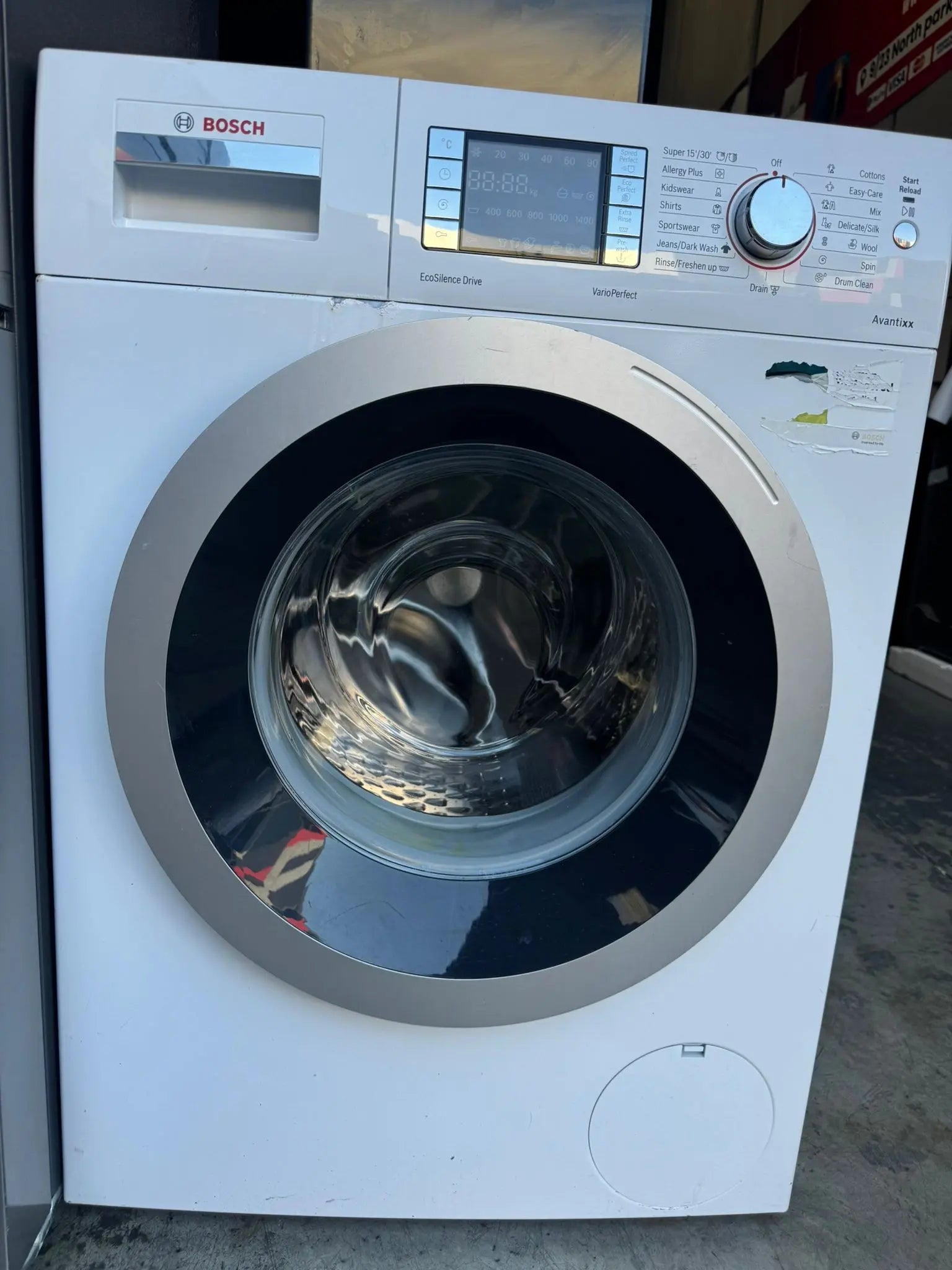 Westinghouse 529L Fridge Freezer & Bosch 7.5kg Washing Machine – Refurbished Combo | MELBOURNE