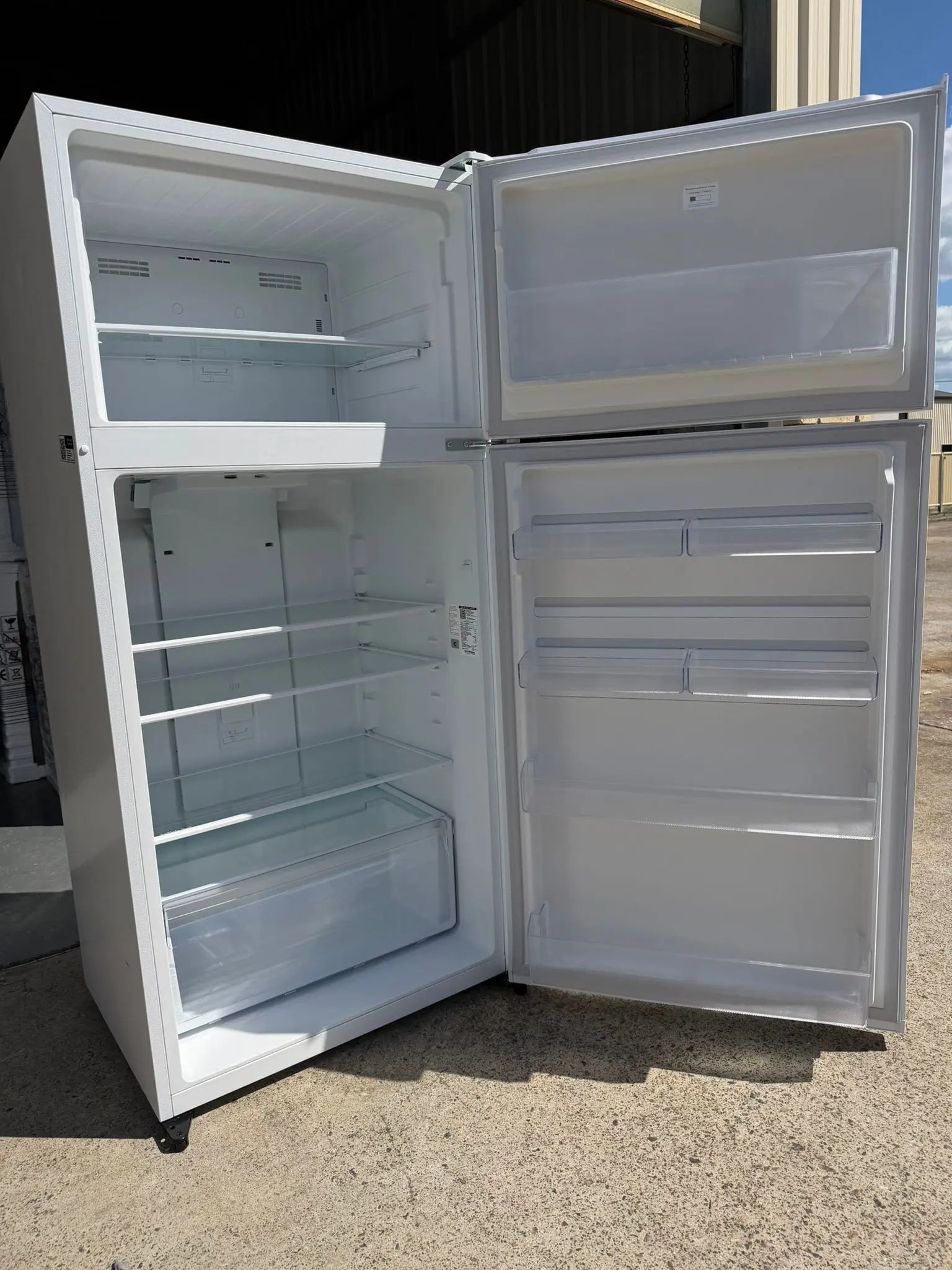 Westinghouse 536L Fridge Freezer (Like New) + Beko 8kg Washing Machine Combo | BRISBANE