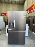 Westinghouse 609L Quad Door Refrigerator – Factory Second | MELBOURNE