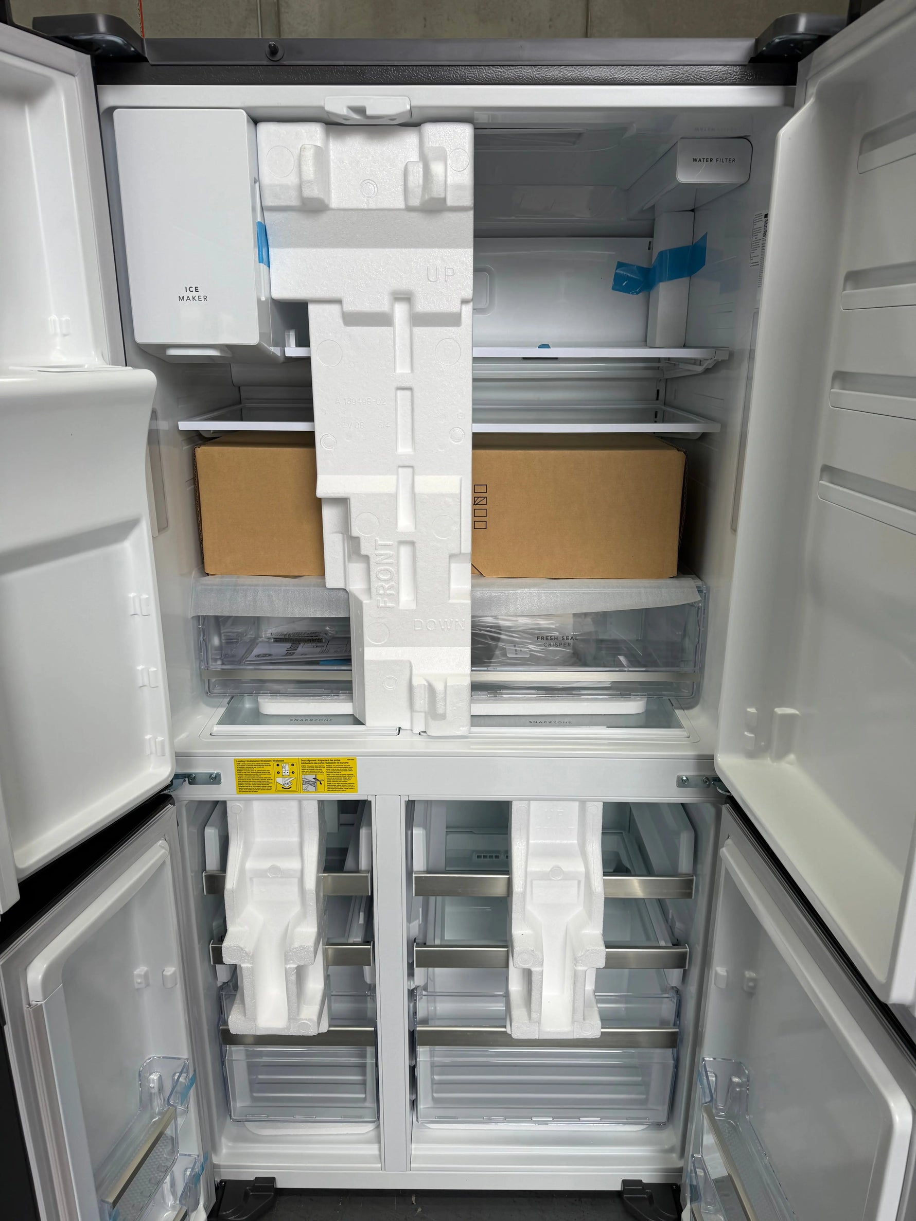 Westinghouse 617L Side-by-Side Fridge – Factory Seconds | WQE6170BB | Lucky white goods