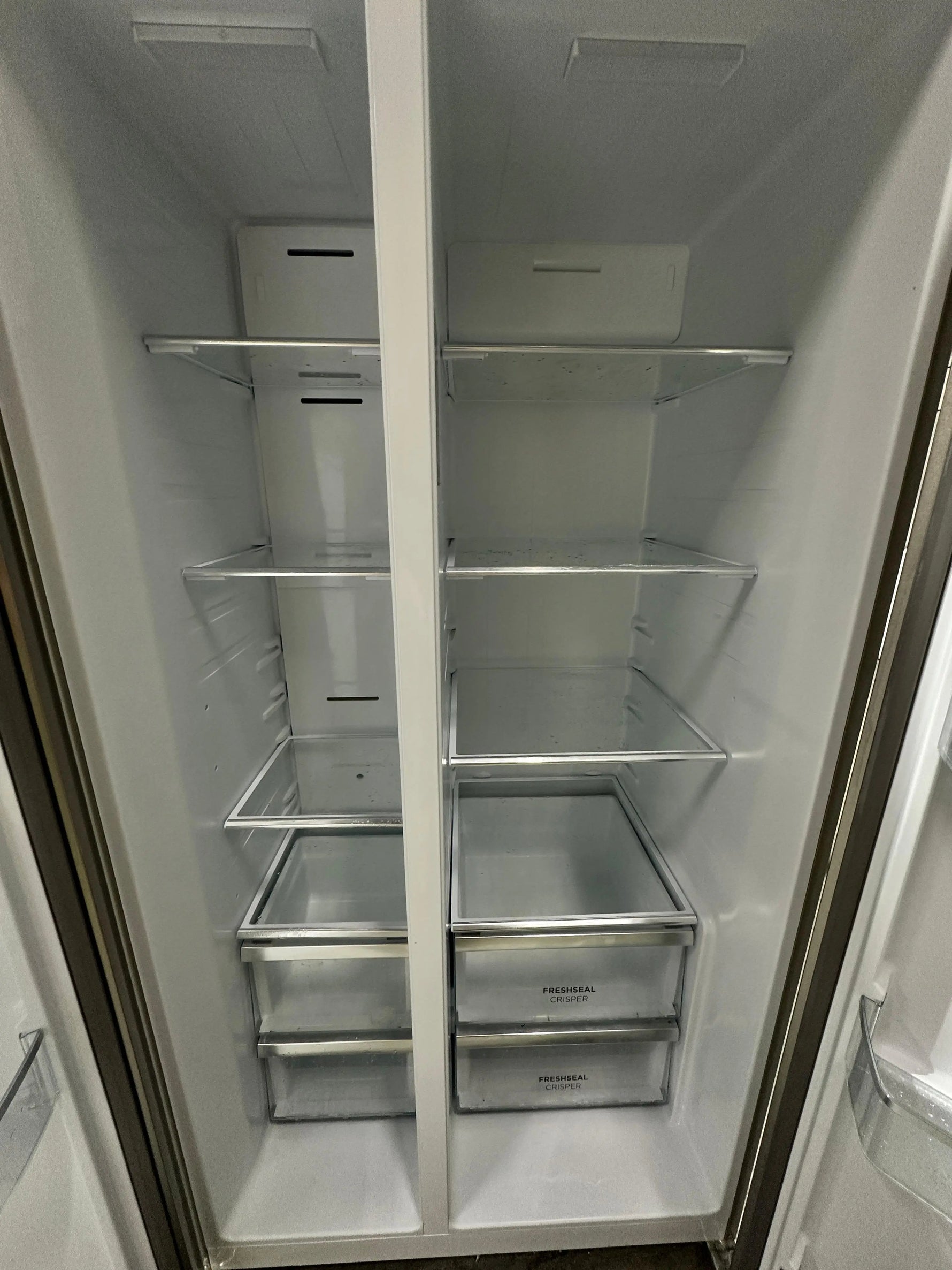 Westinghouse 624L Side-by-Side Fridge – Refurbished | ADELAIDE
