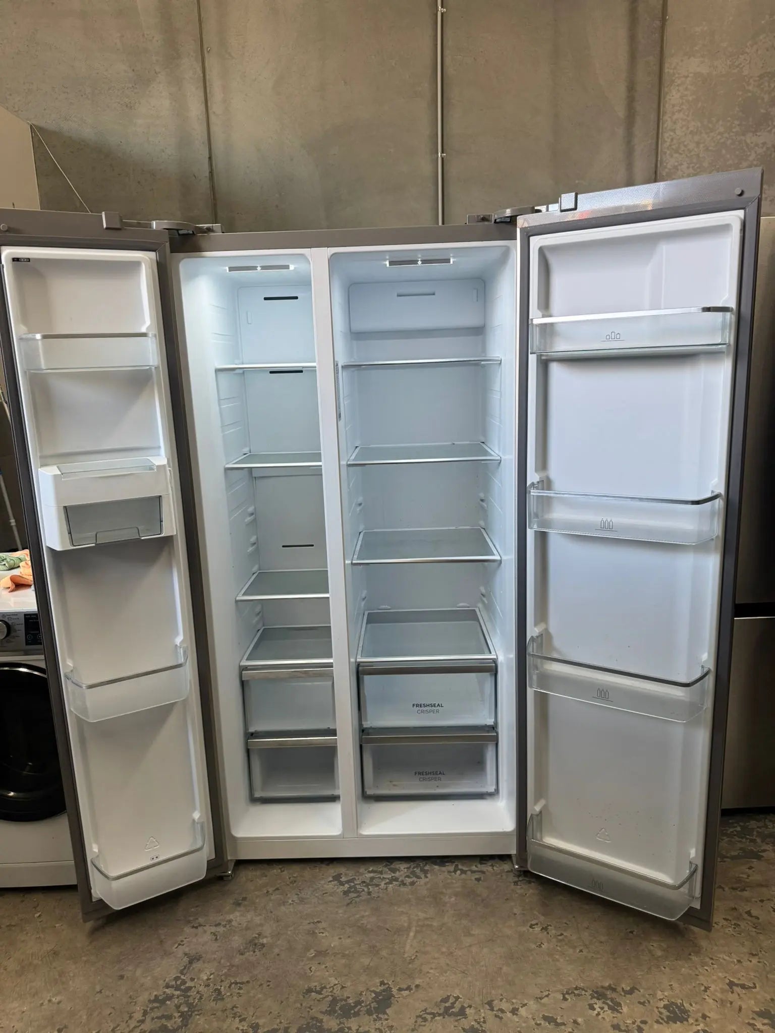 Westinghouse 624L Side-by-Side Refrigerator – Refurbished | MELBOURNE