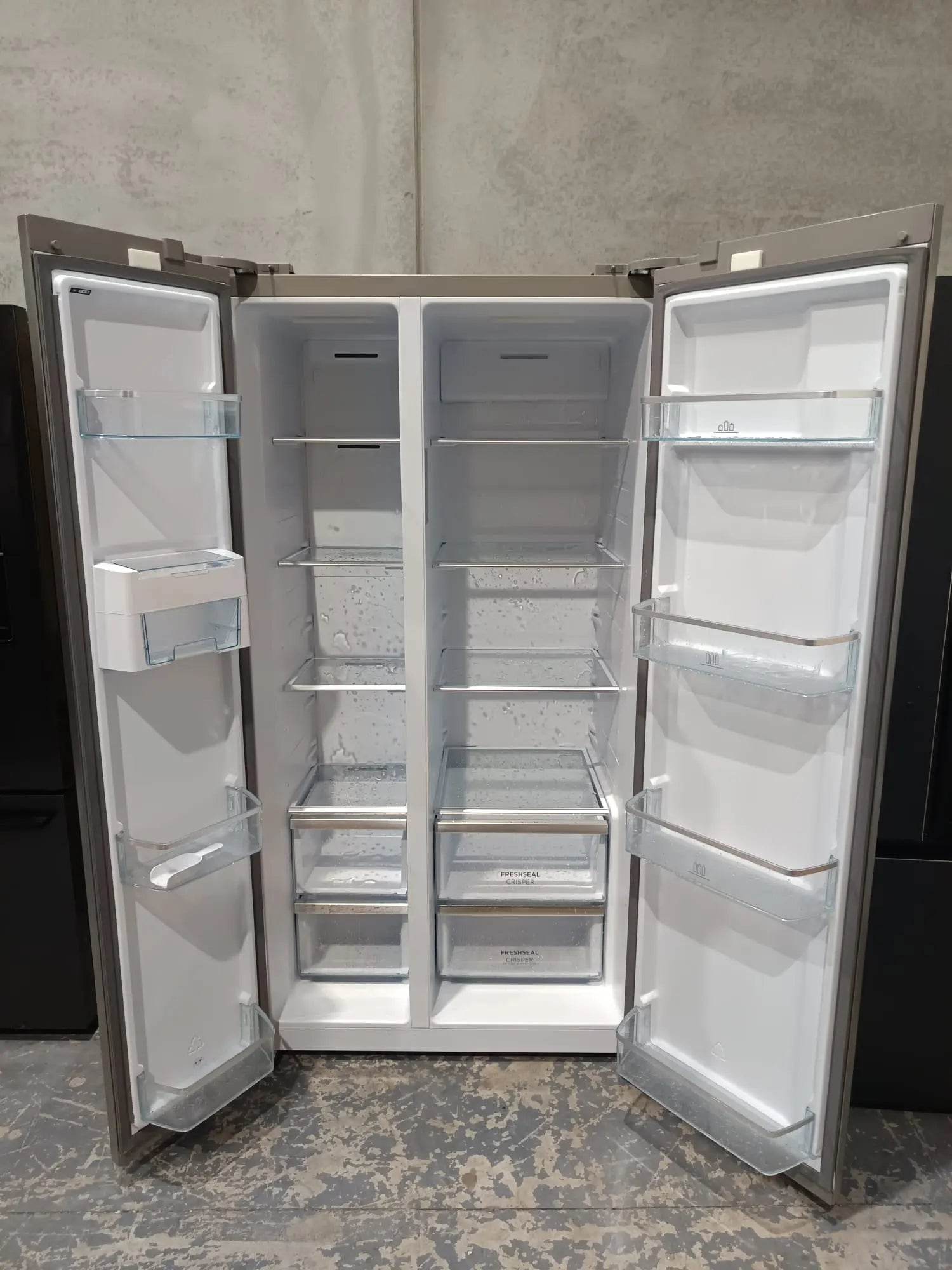 Westinghouse 624L Side-by-Side Refrigerator – Refurbished | MELBOURNE