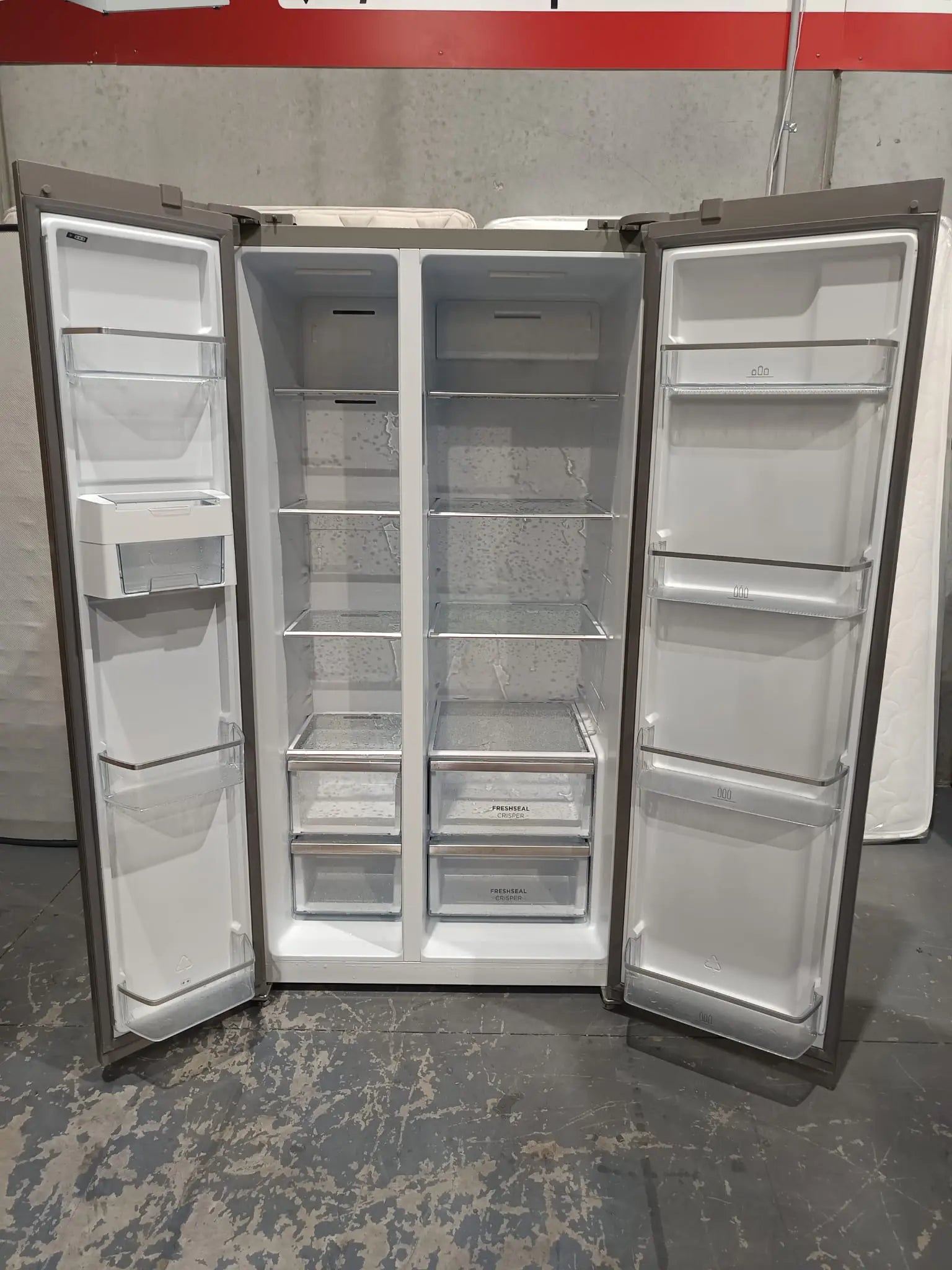 Westinghouse 624L Side-by-Side Refrigerator – Refurbished | MELBOURNE