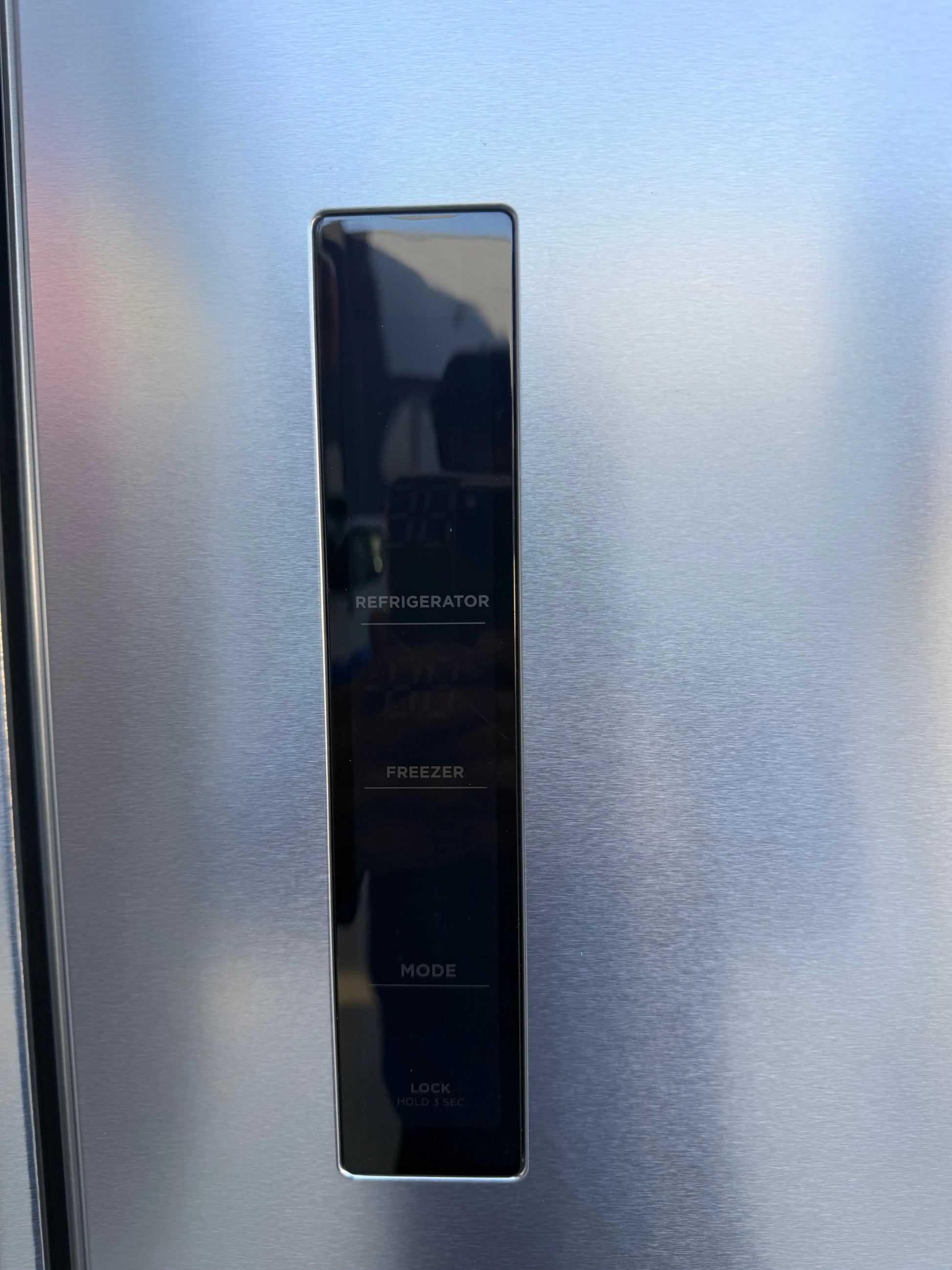 Westinghouse 624L Side‑by‑Side Fridge – Refurbished - Westinghouse 7.5kg Front Load Washing Machine | MELBOURNE