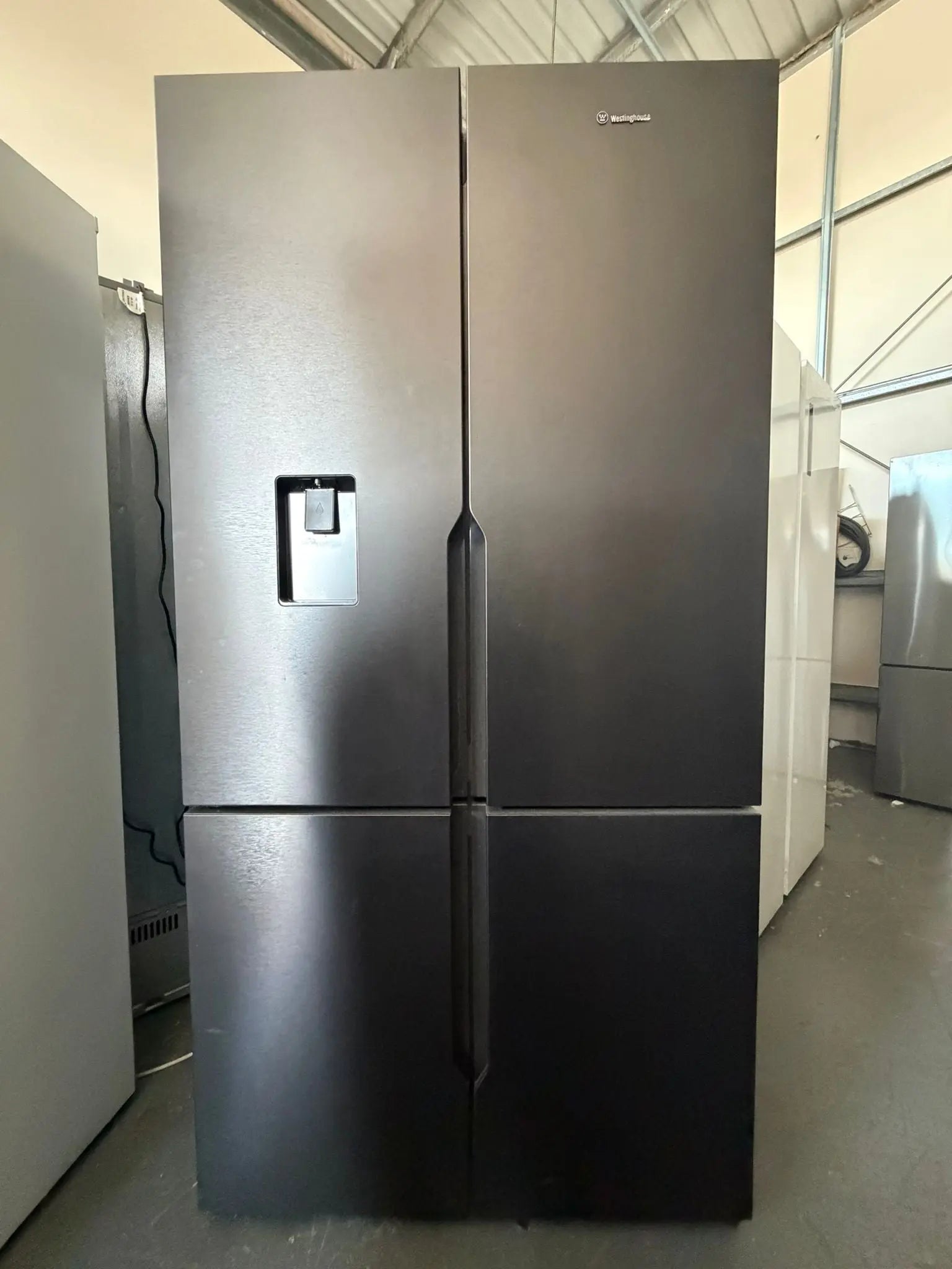 Westinghouse 634L French Door Fridge Freezer WQE5650BA – Factory Seconds | BRISBANE
