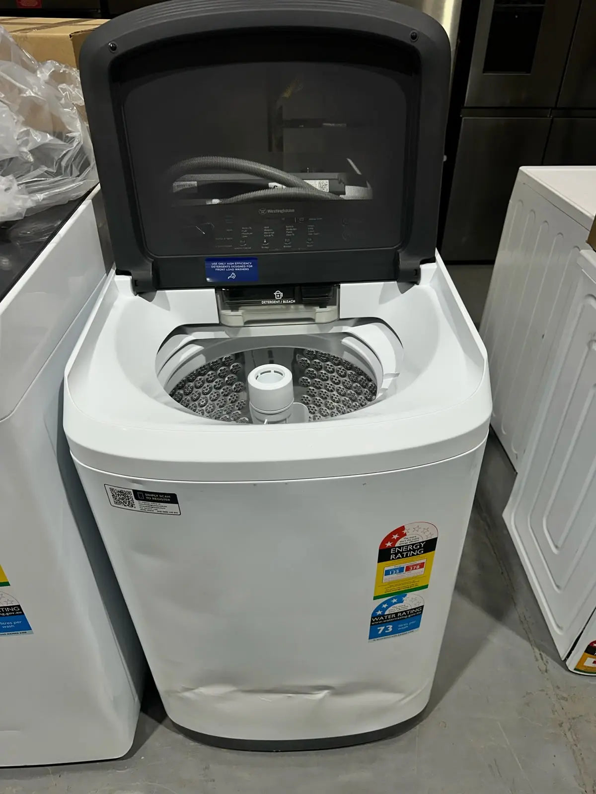 Westinghouse 6kg Top Load Washing Machine – Near New