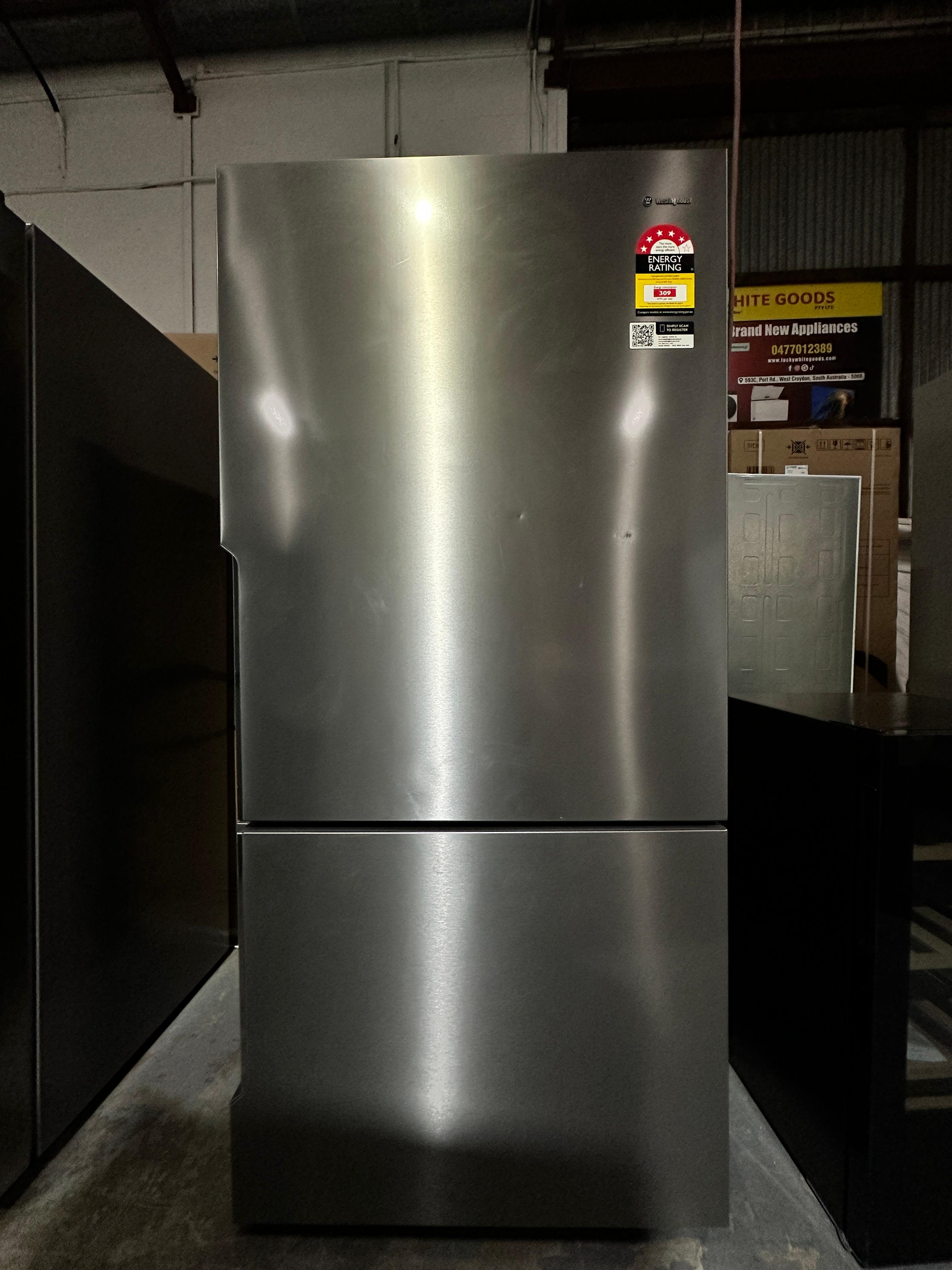 Westinghouse 496L Bottom Mount Fridge Freezer – Refurbished