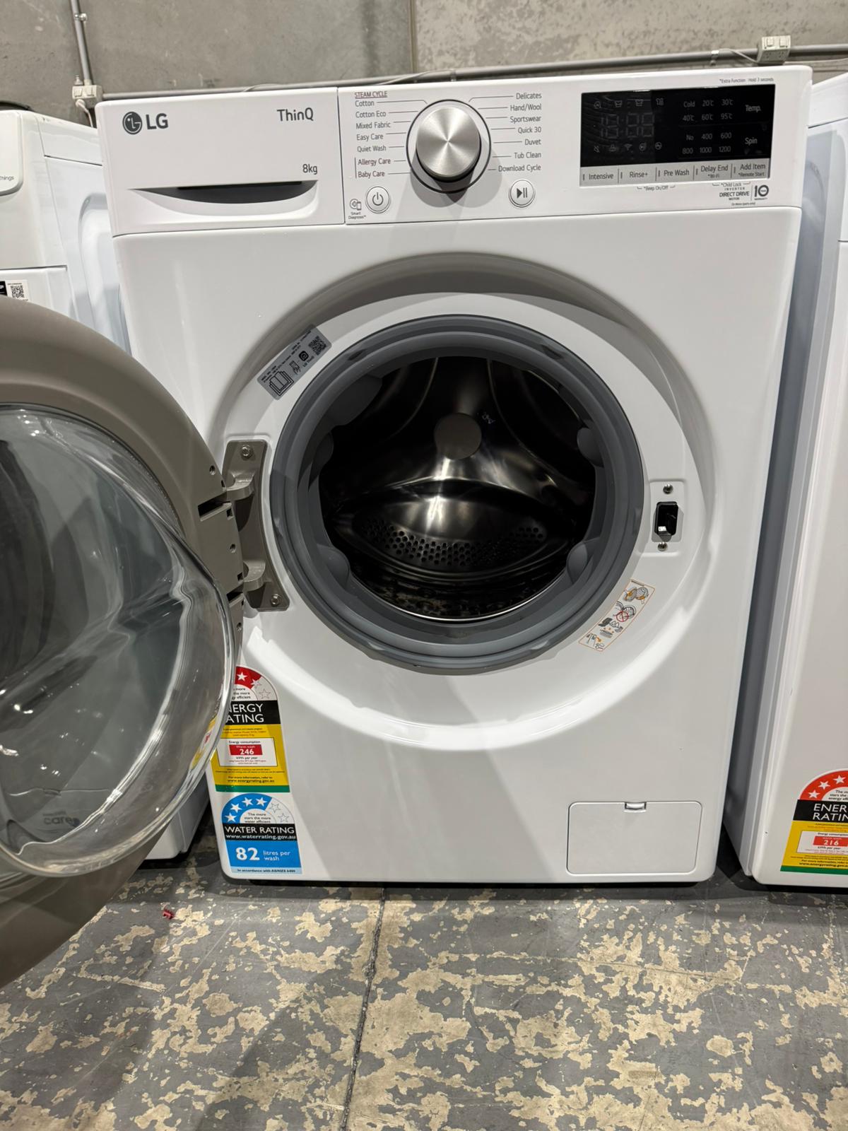 Near New LG 8kg Washing Machine