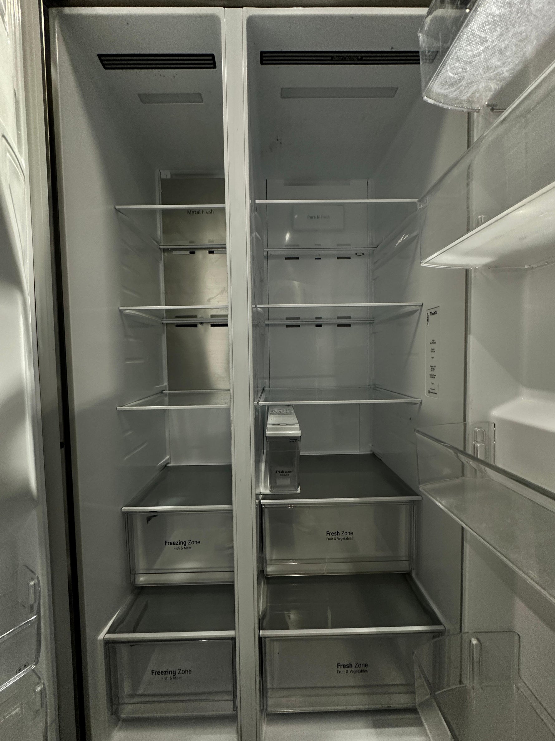 LG 635L Side by Side Fridge Freezer – Refurbished