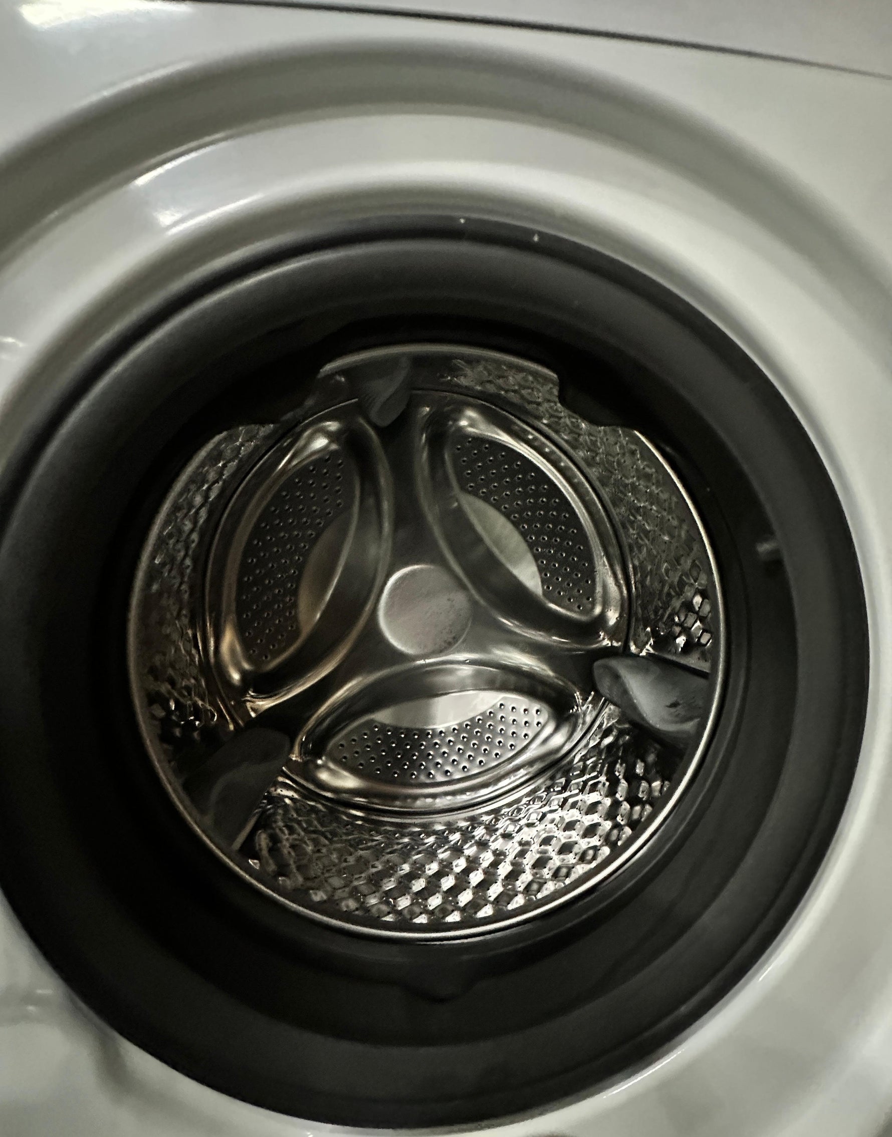 Inalto 8kg Front Load Washer – Refurbished