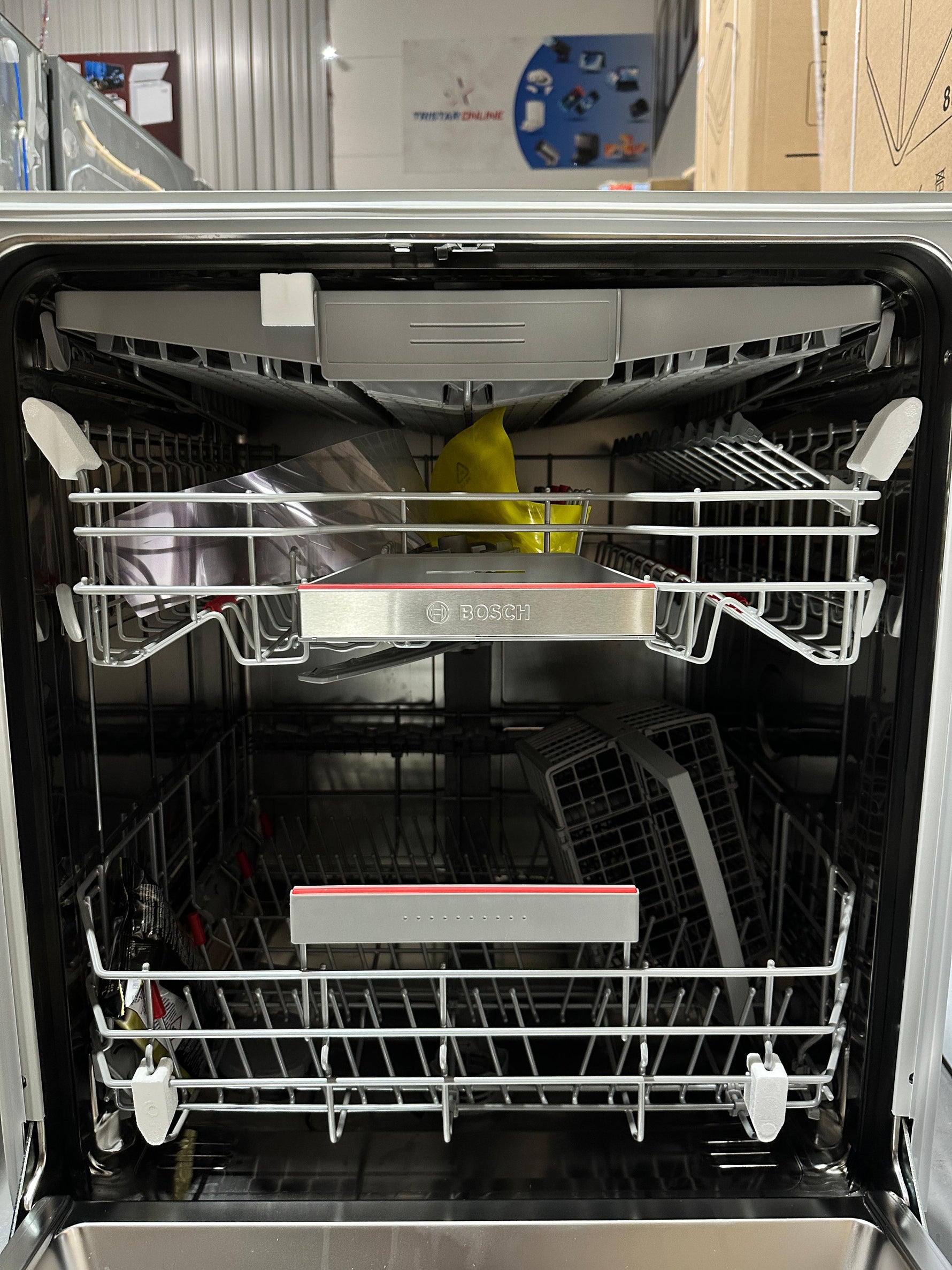 Bosch Series 6 Silence Plus 15 Place Integrated Dishwasher – Factory Seconds