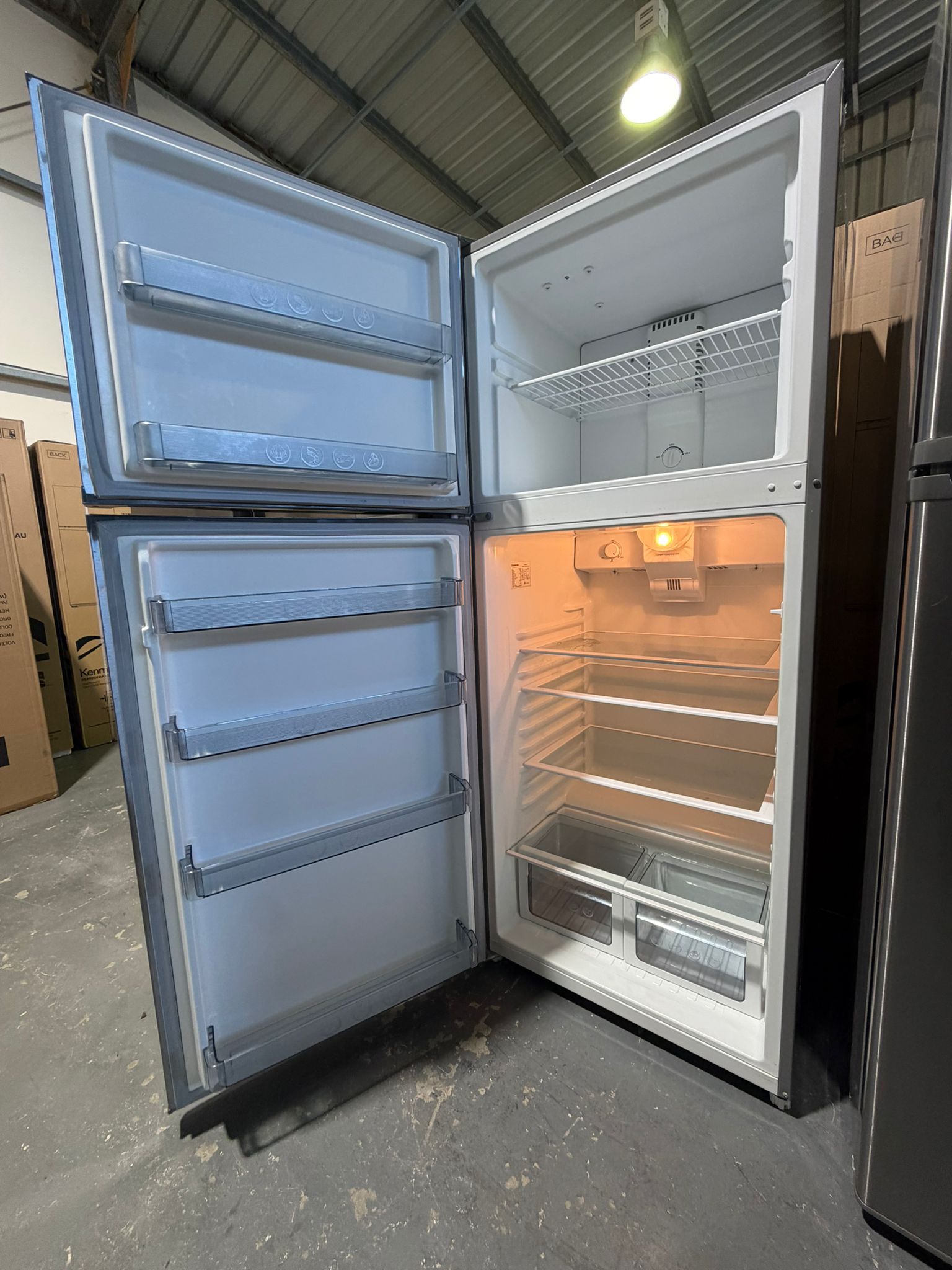 CHANGHONG 400L Family Fridge Freezer – Refurbished