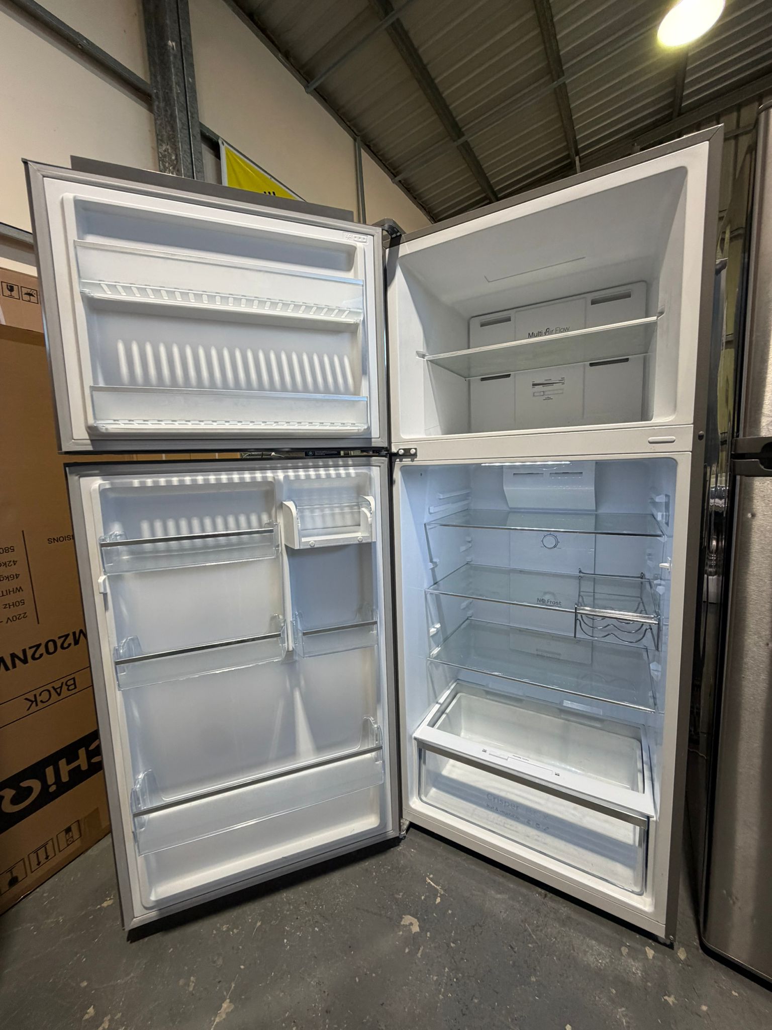 CHiQ 410L Refurbished Fridge Freezer