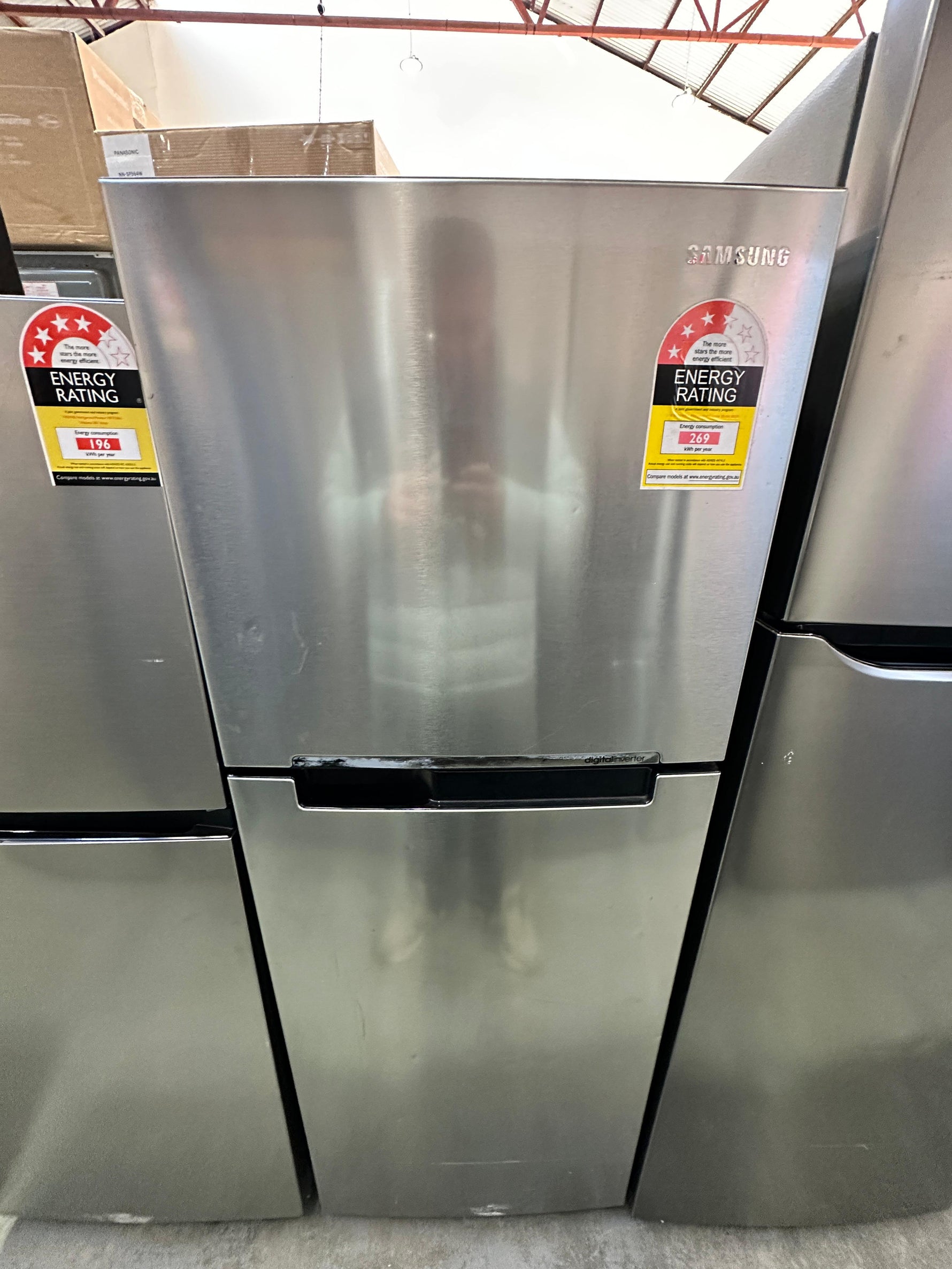 Refurbished Samsung 255L Top Mount Fridge Freezer | ADELAIDE