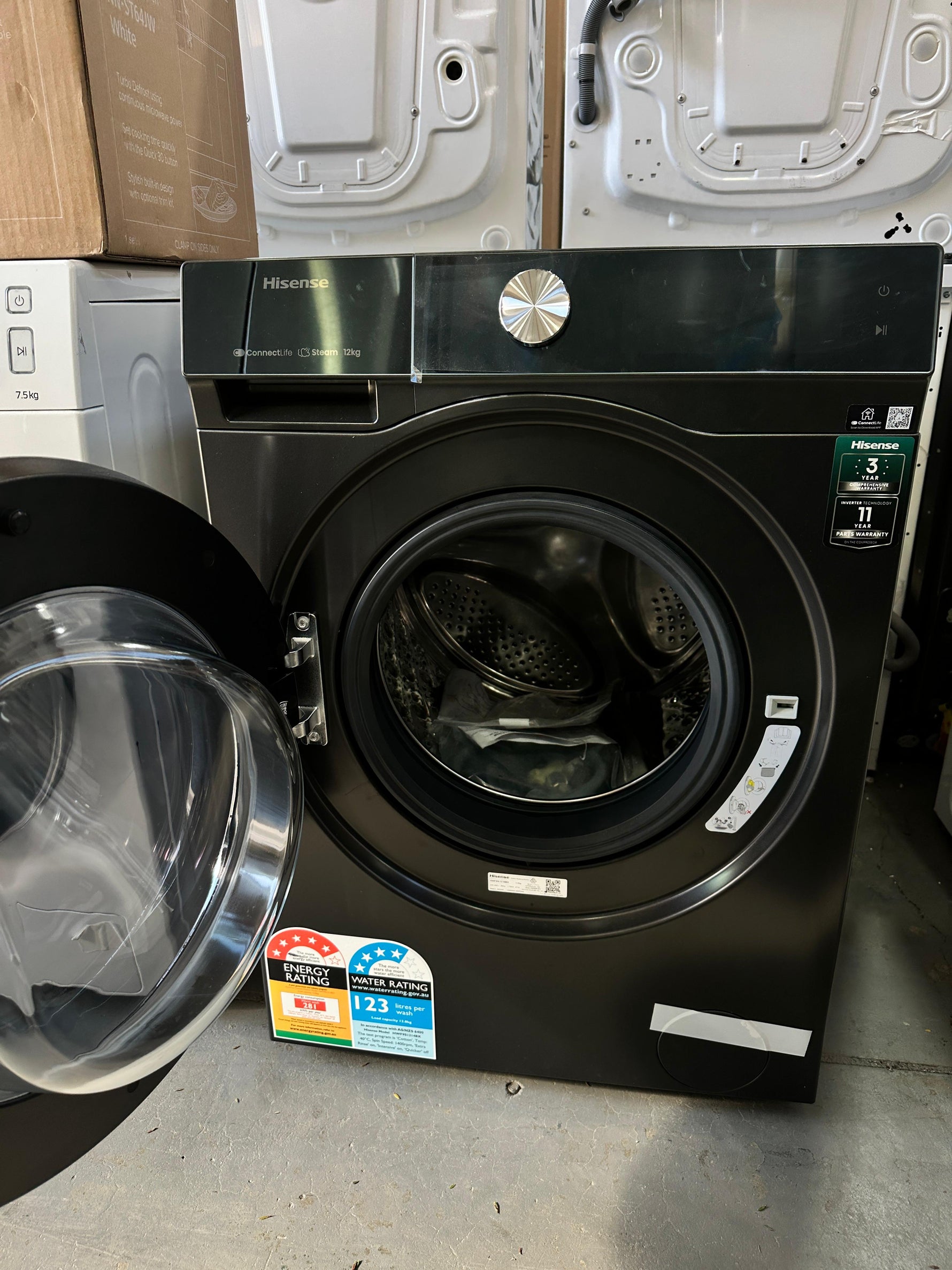 Factory Seconds Hisense Series 9 12kg Front Load Washing Machine | ADELAIDE