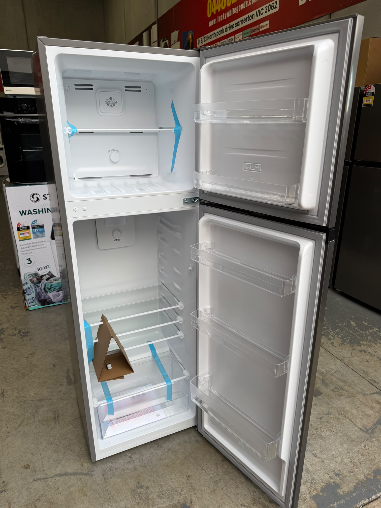 Factory Seconds Kenmore 247L + Stirling 6kg Combo | MELBOURNE