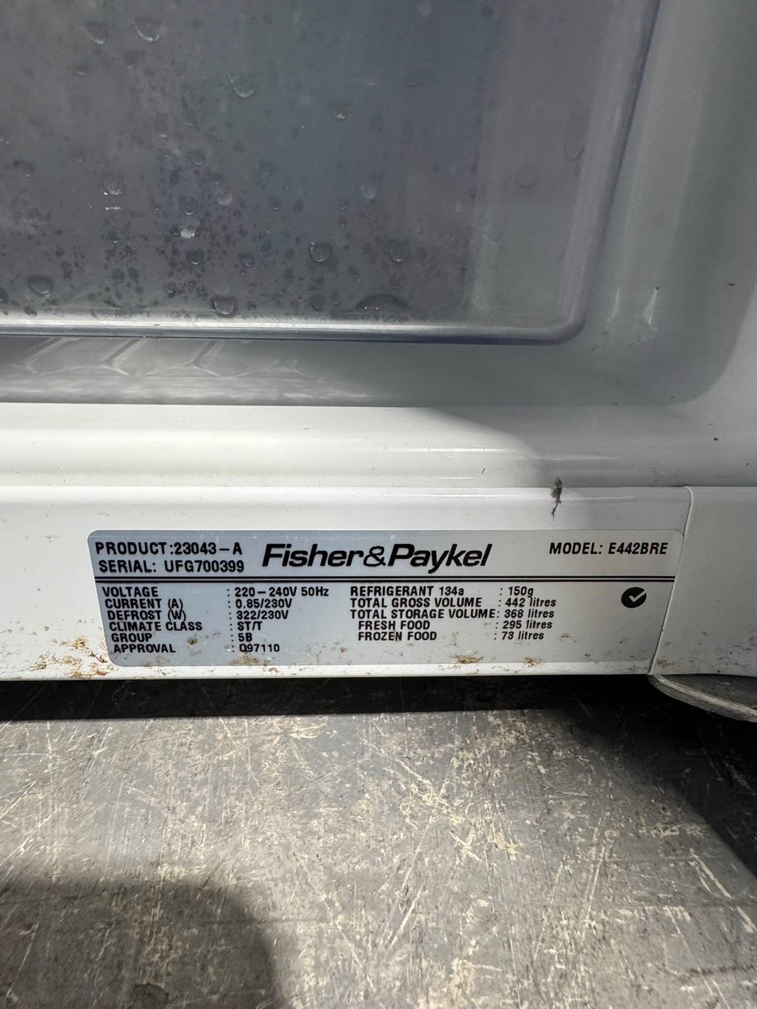 Refurbished Fisher & Paykel 442L Bottom Mount Fridge Freezer | PERTH