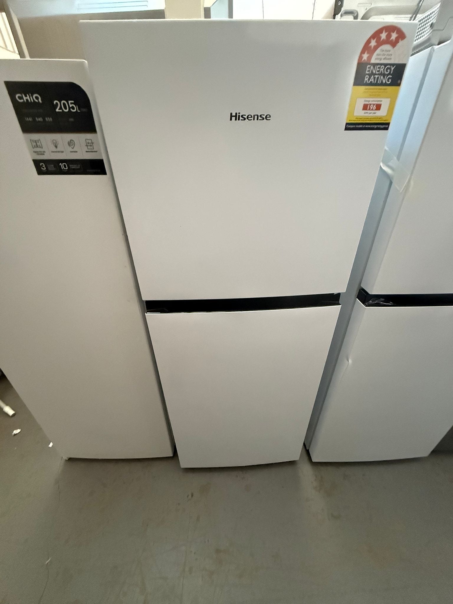 Factory Second Hisense 205 L Fridge Freezer | ADELAIDE