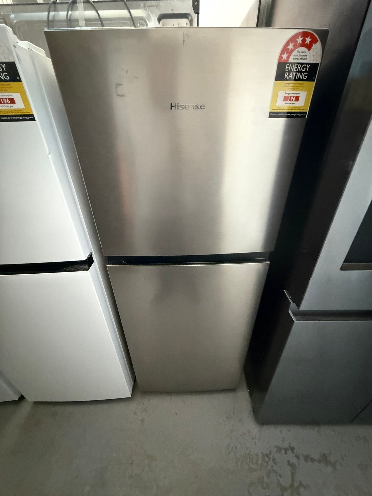 Factory Second Hisense 205 L Fridge Freezer | ADELAIDE